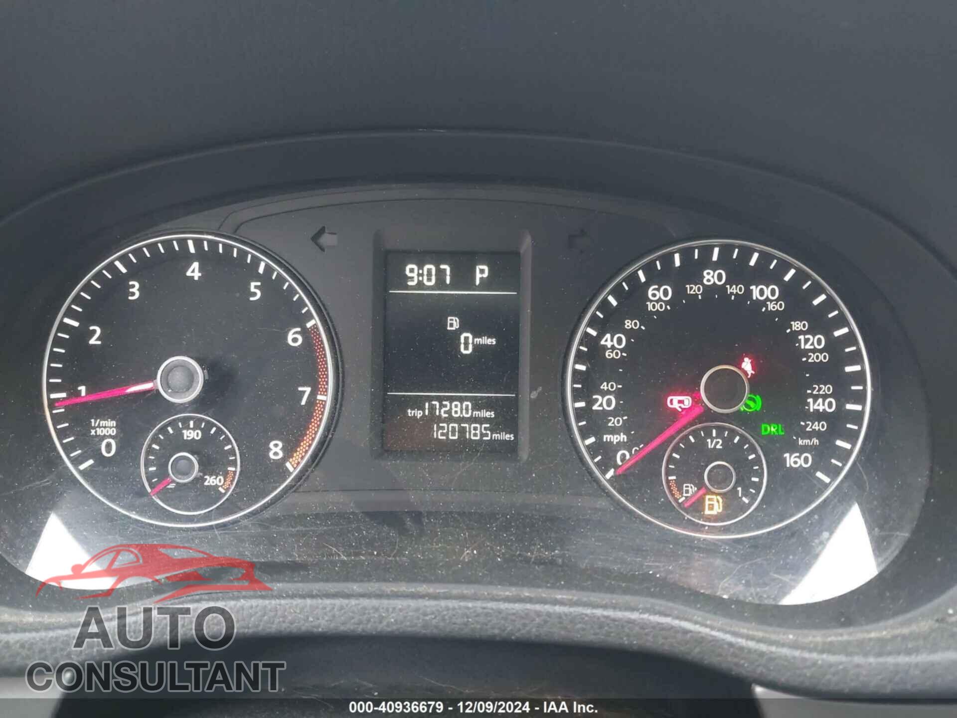 VOLKSWAGEN PASSAT 2014 - 1VWAP7A31EC008340