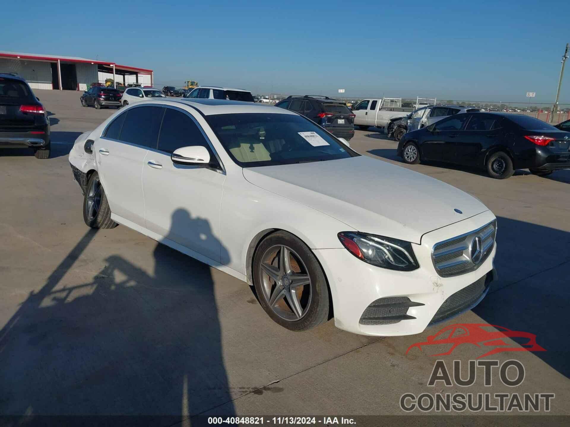 MERCEDES-BENZ E 300 2017 - WDDZF4JB0HA093630