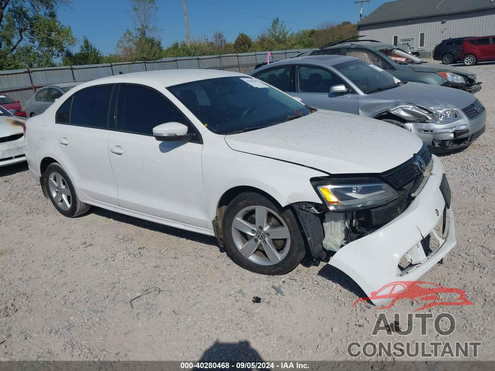 VOLKSWAGEN JETTA 2012 - 3VWLL7AJ9CM335244