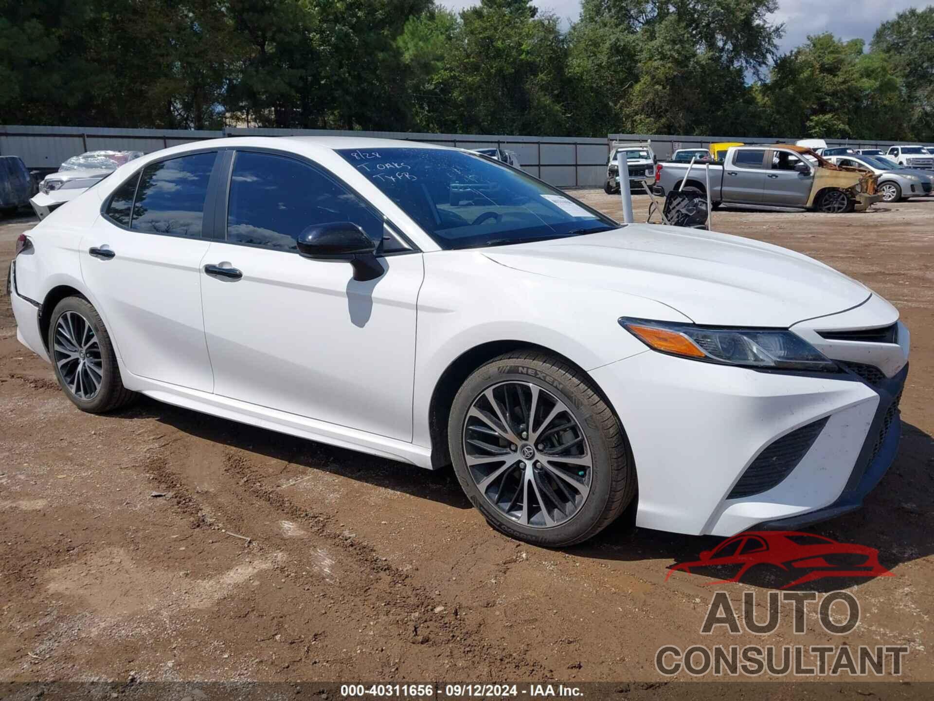 TOYOTA CAMRY 2019 - 4T1B11HK5KU298232