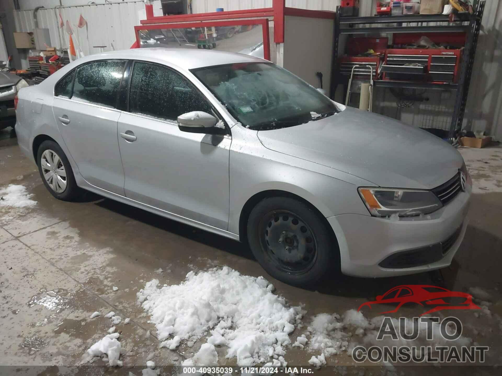 VOLKSWAGEN JETTA 2013 - 3VWDP7AJ5DM218089