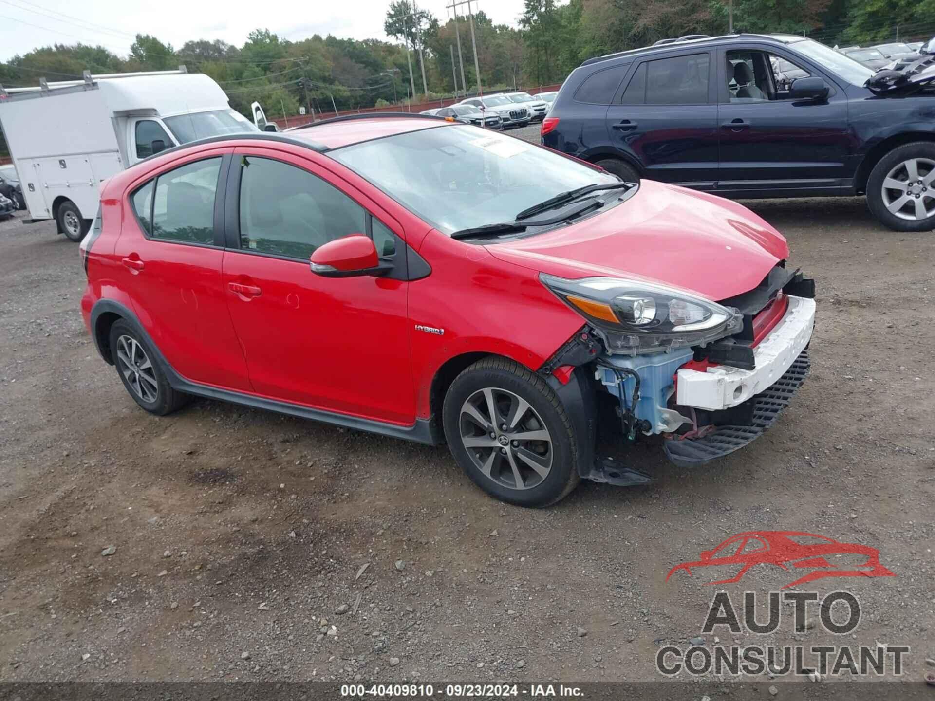 TOYOTA PRIUS C 2018 - JTDKDTB31J1604545