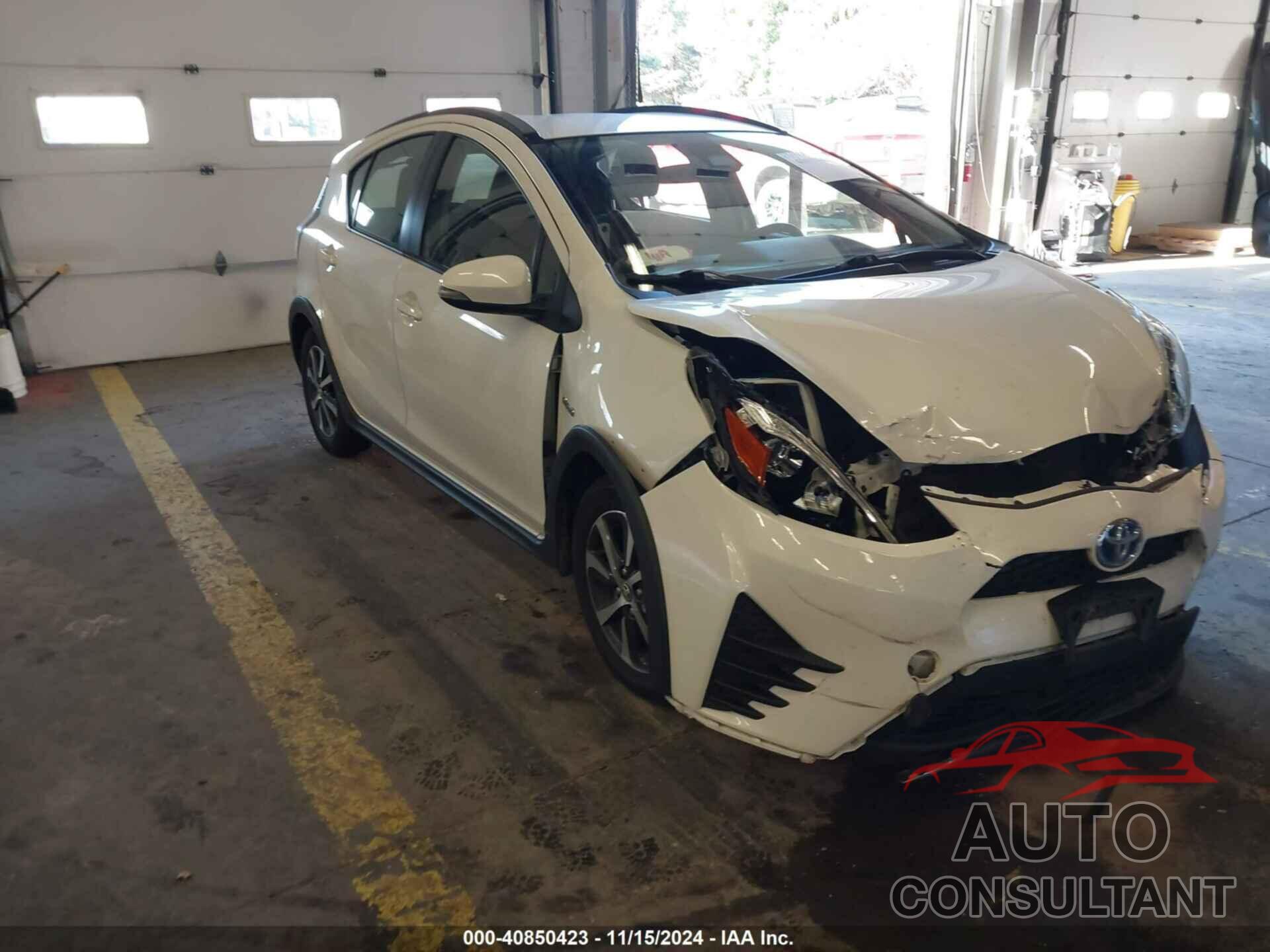 TOYOTA PRIUS C 2019 - JTDKDTB35K1624041