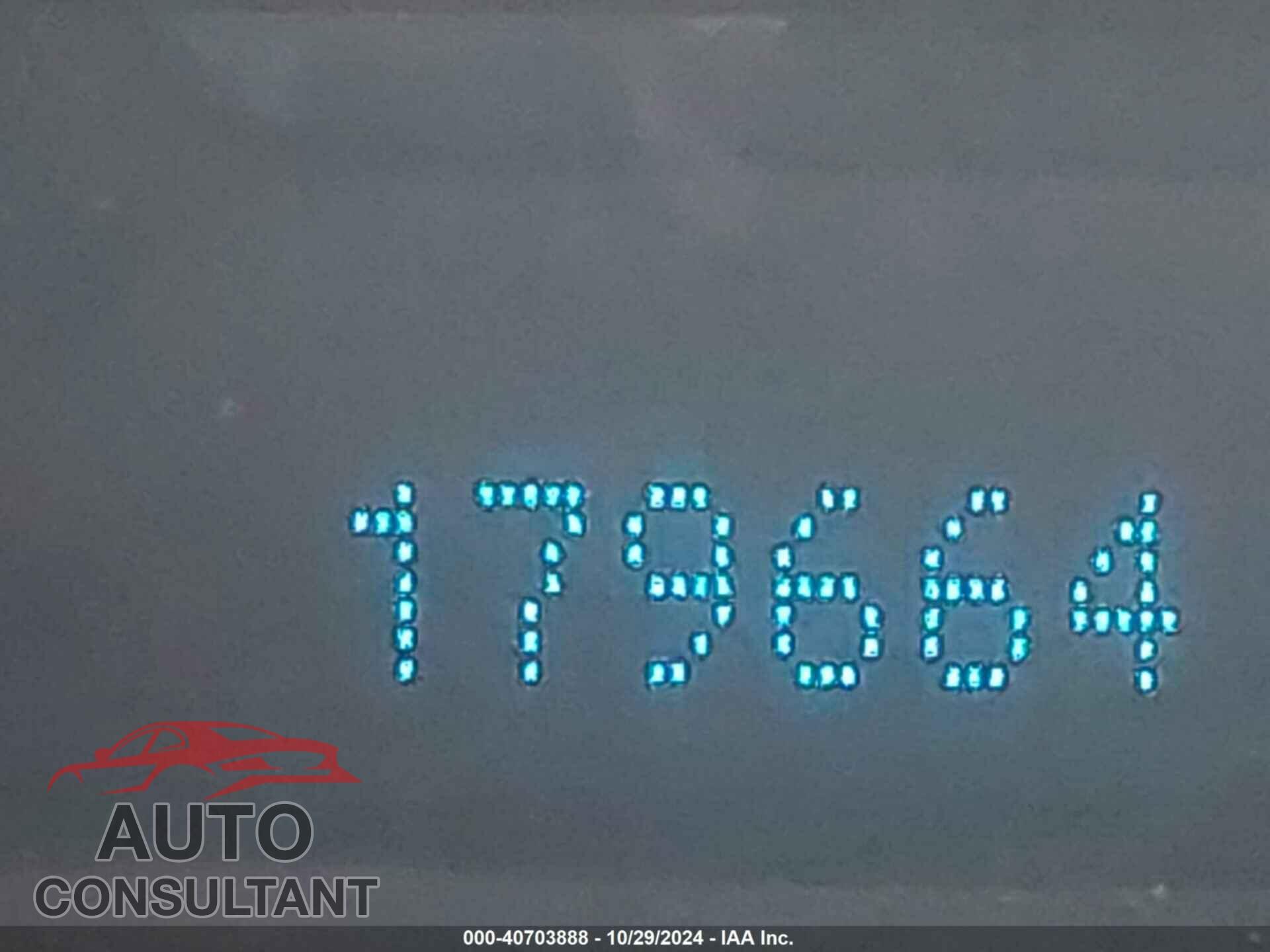 FORD TAURUS 2011 - 1FAHP2DW4BG105536