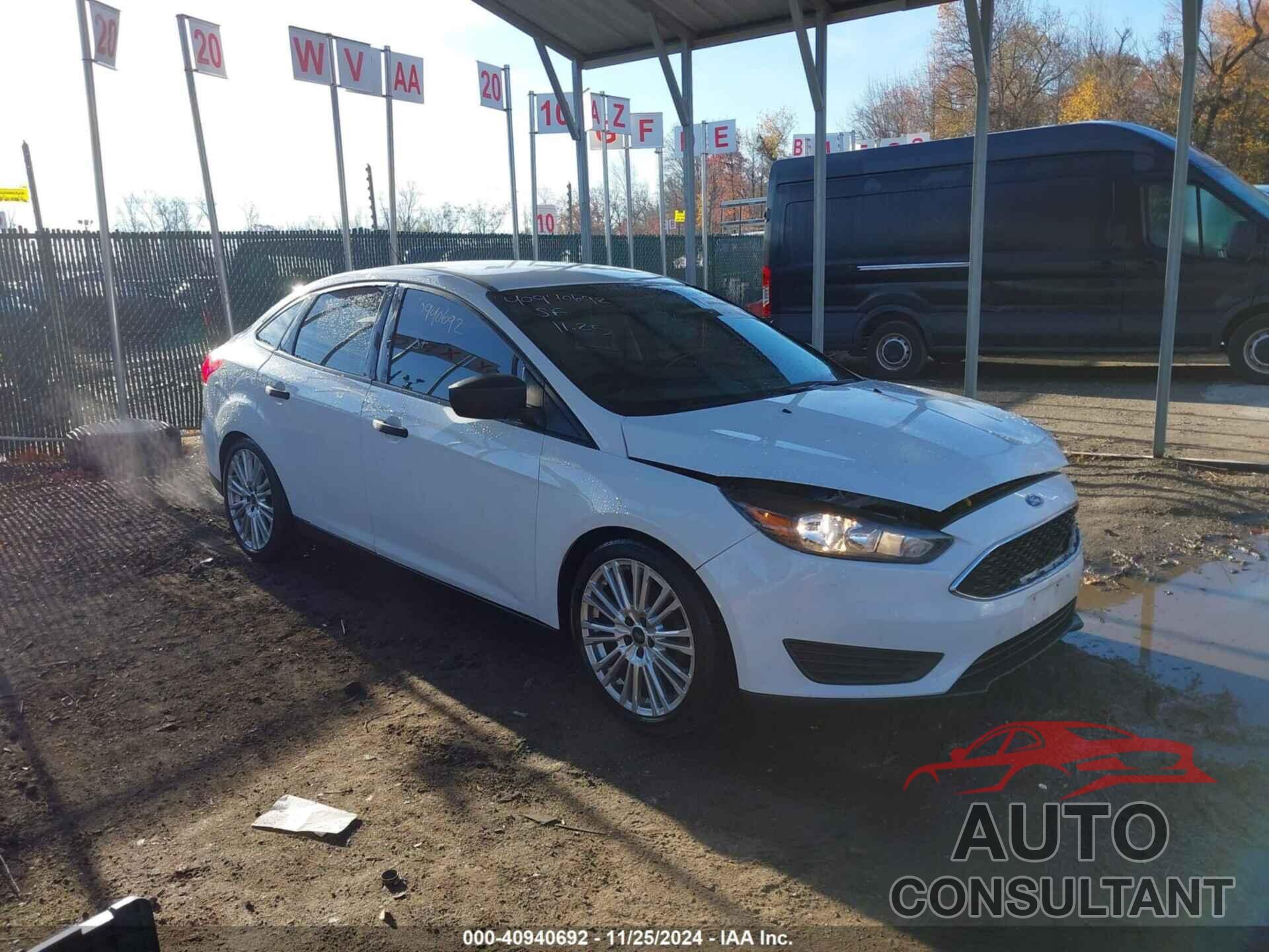 FORD FOCUS 2016 - 1FADP3E24GL228915