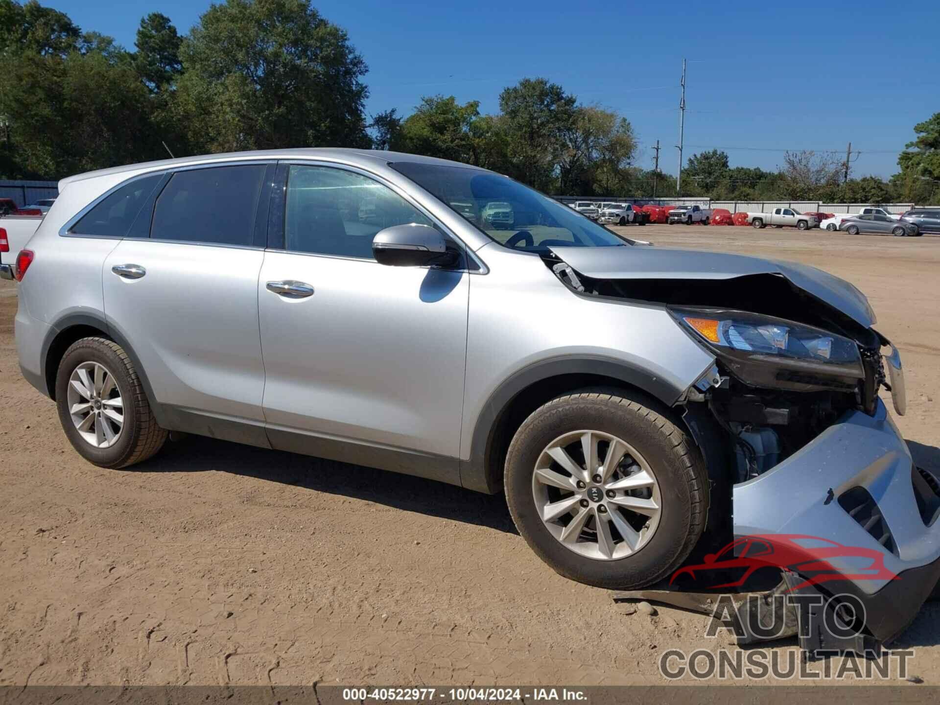 KIA SORENTO 2019 - 5XYPG4A39KG578606