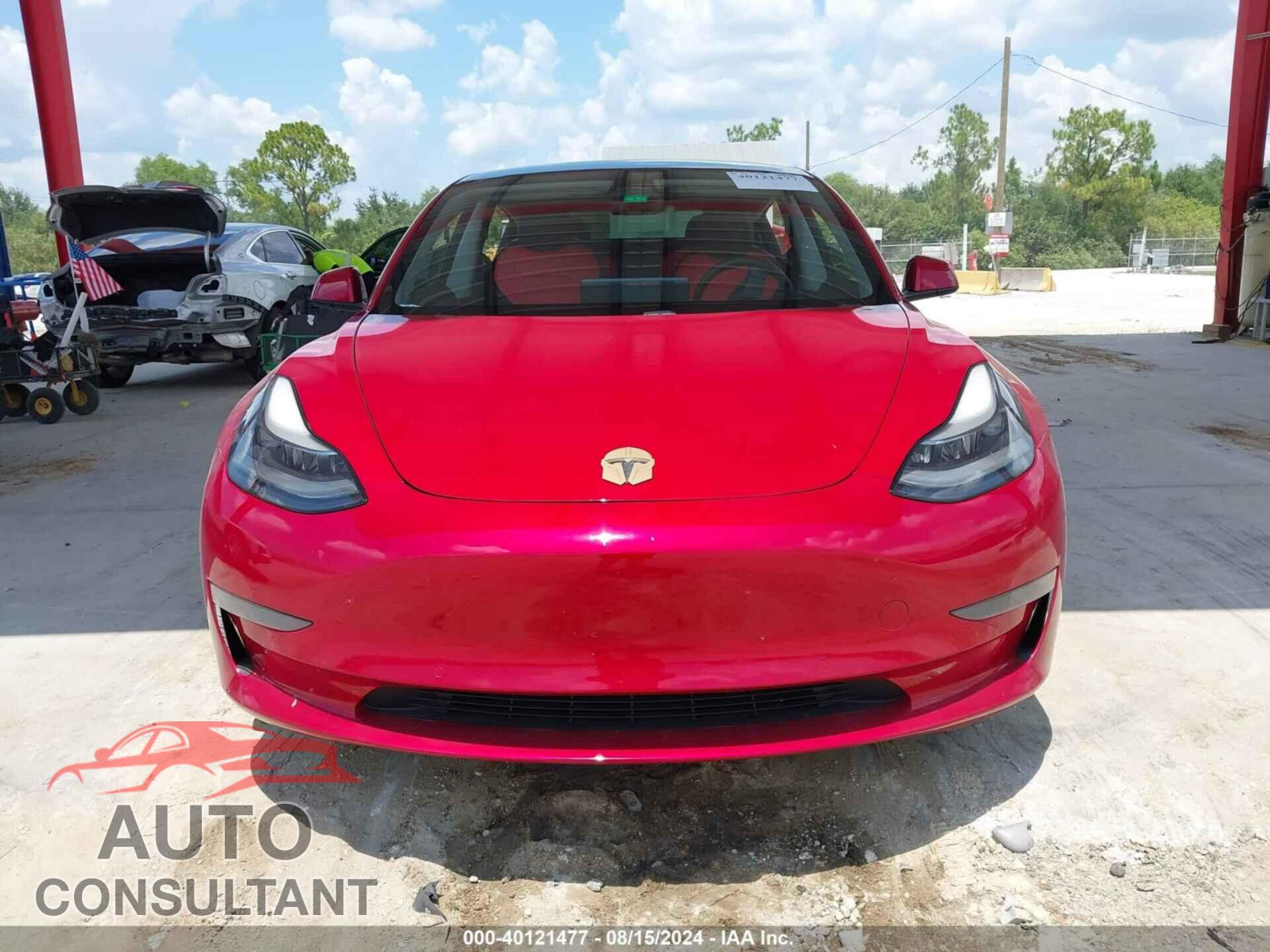 TESLA MODEL 3 2021 - 5YJ3E1EA2MF047012