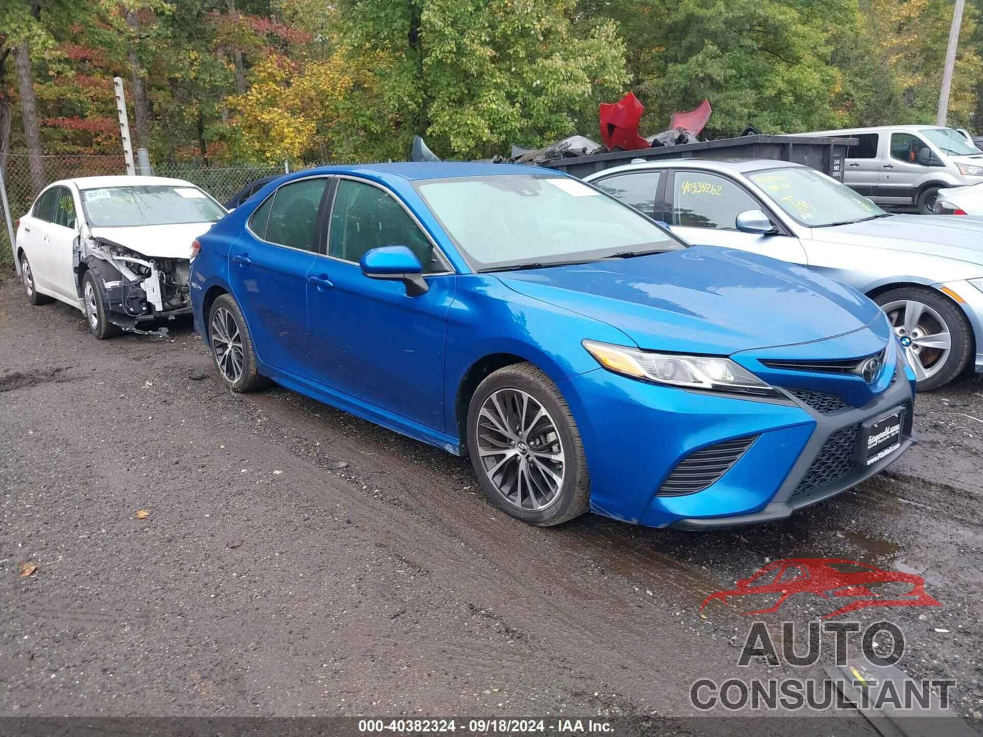 TOYOTA CAMRY 2019 - 4T1B11HK2KU231443