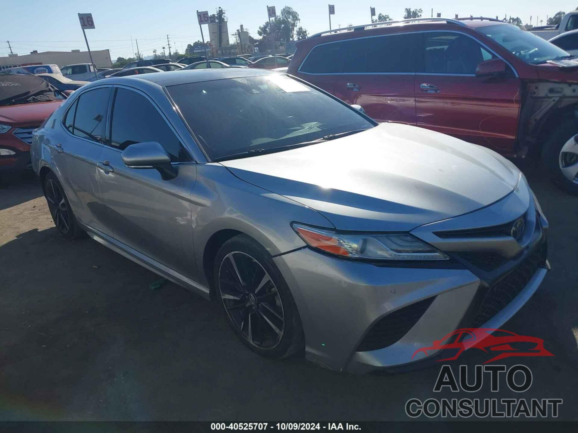 TOYOTA CAMRY 2018 - 4T1BZ1HKXJU010079