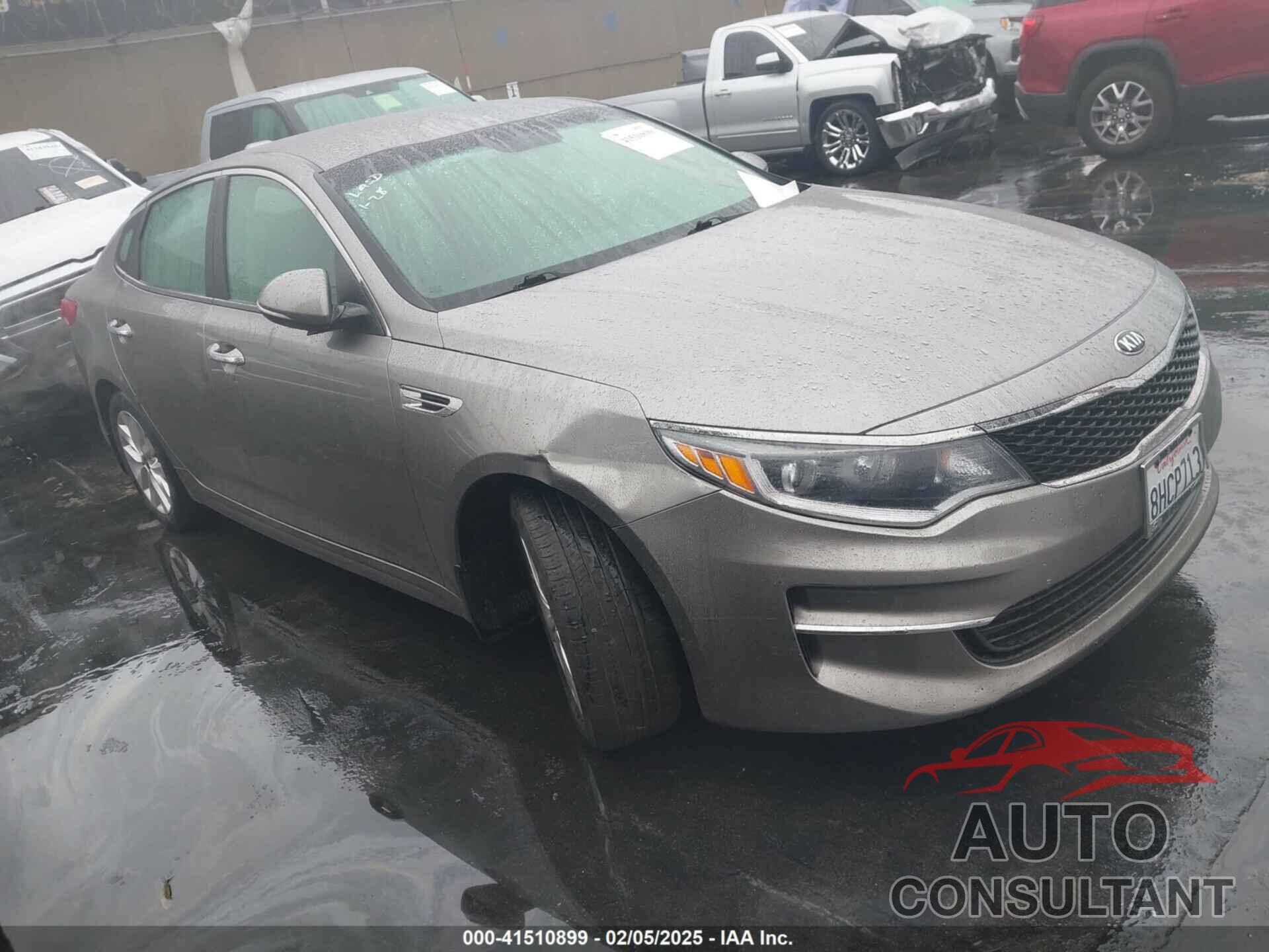 KIA OPTIMA 2018 - 5XXGT4L30JG262507
