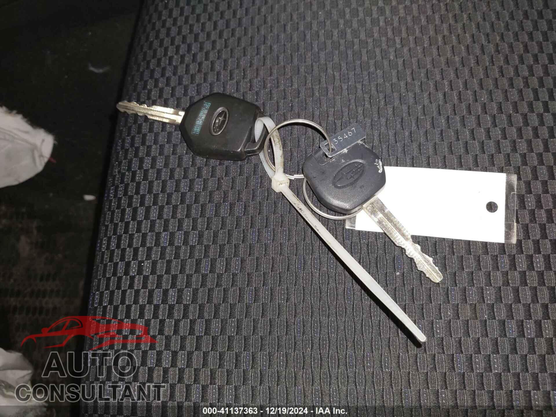 SUBARU FORESTER 2015 - JF2SJADC0FG808317