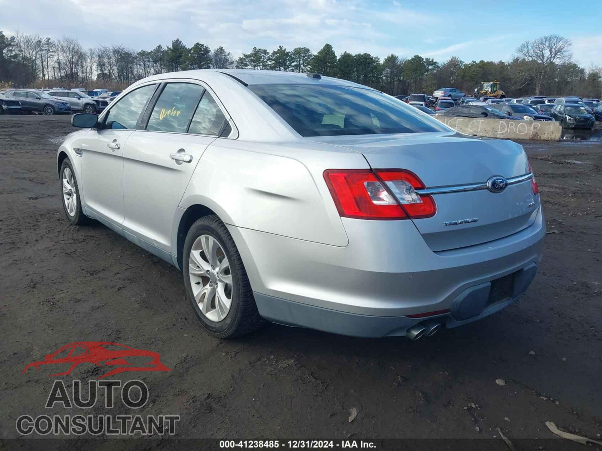 FORD TAURUS 2011 - 1FAHP2EW3BG112010