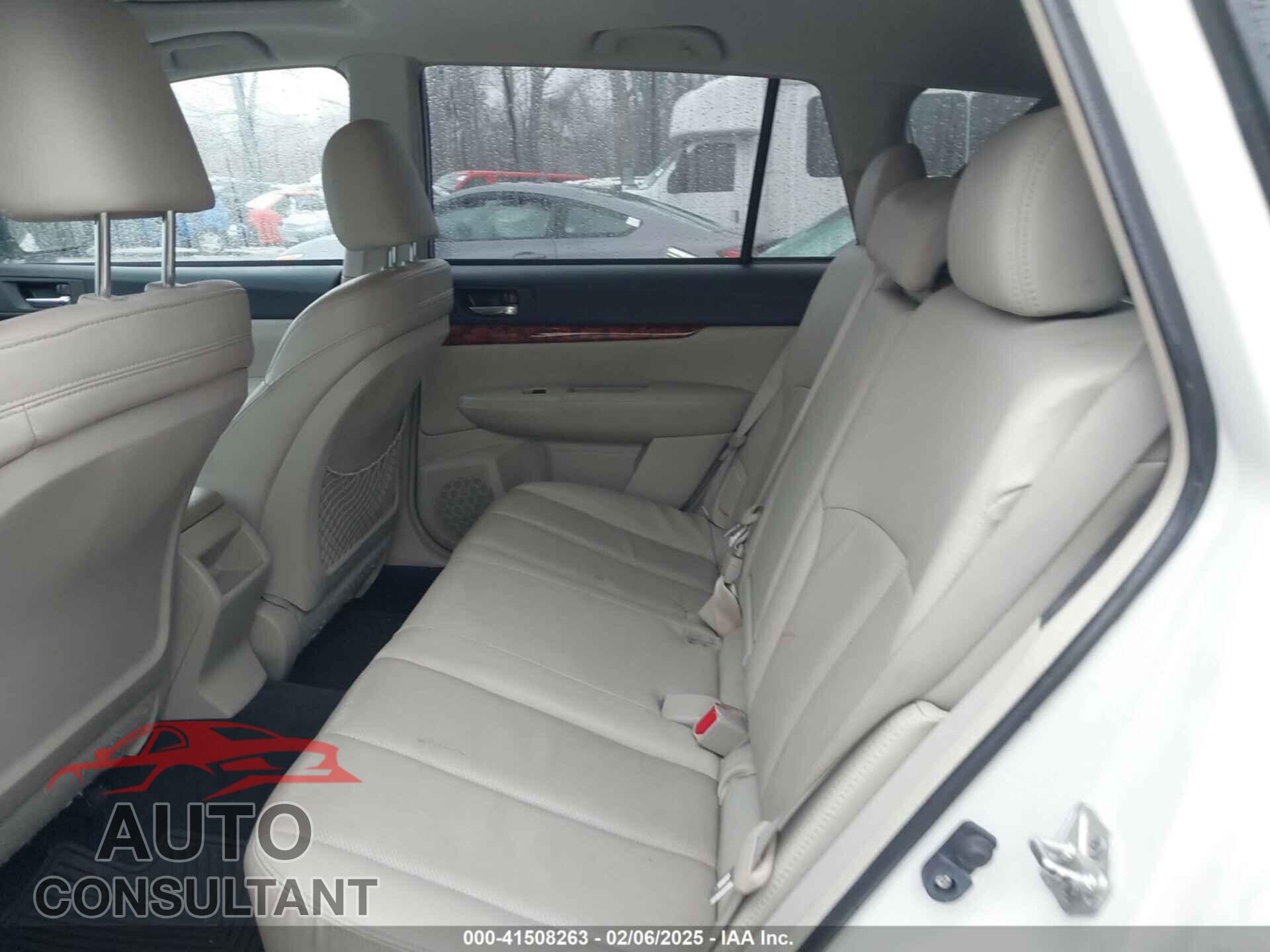 SUBARU OUTBACK 2011 - 4S4BRBLC0B3365534