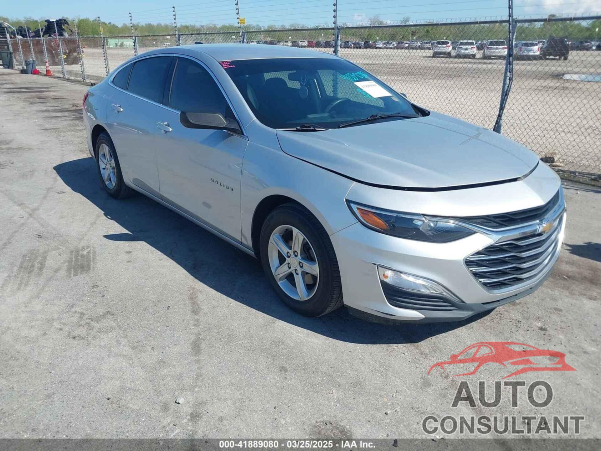 CHEVROLET MALIBU 2019 - 1G1ZB5ST8KF204382