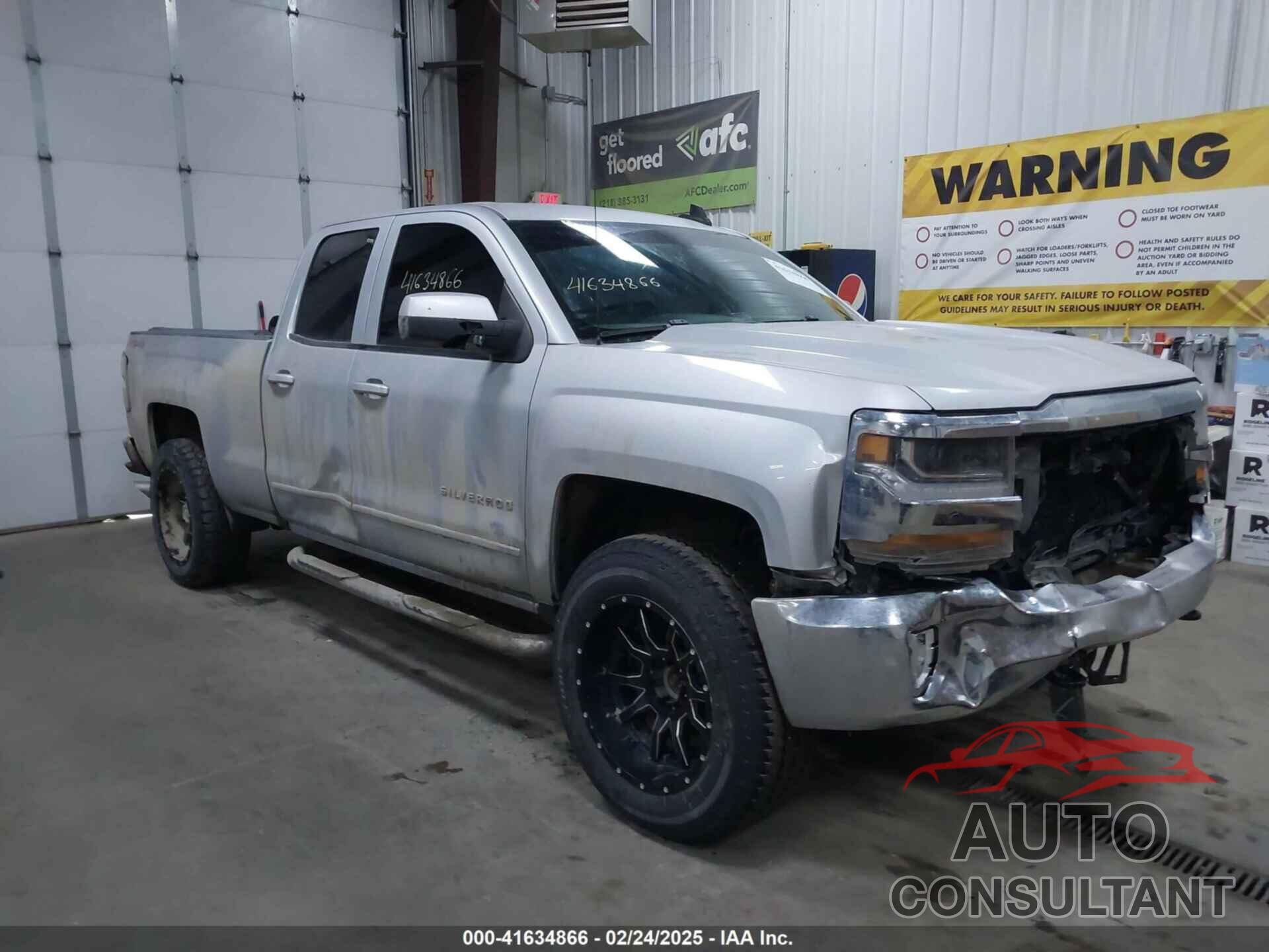 CHEVROLET SILVERADO 1500 2016 - 1GCVKREC8GZ199067