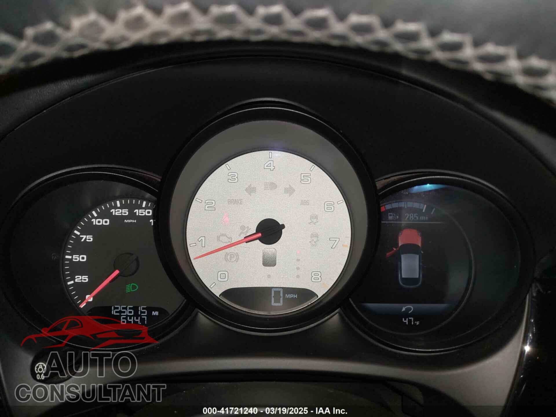 PORSCHE MACAN 2015 - WP1AB2A59FLB67810