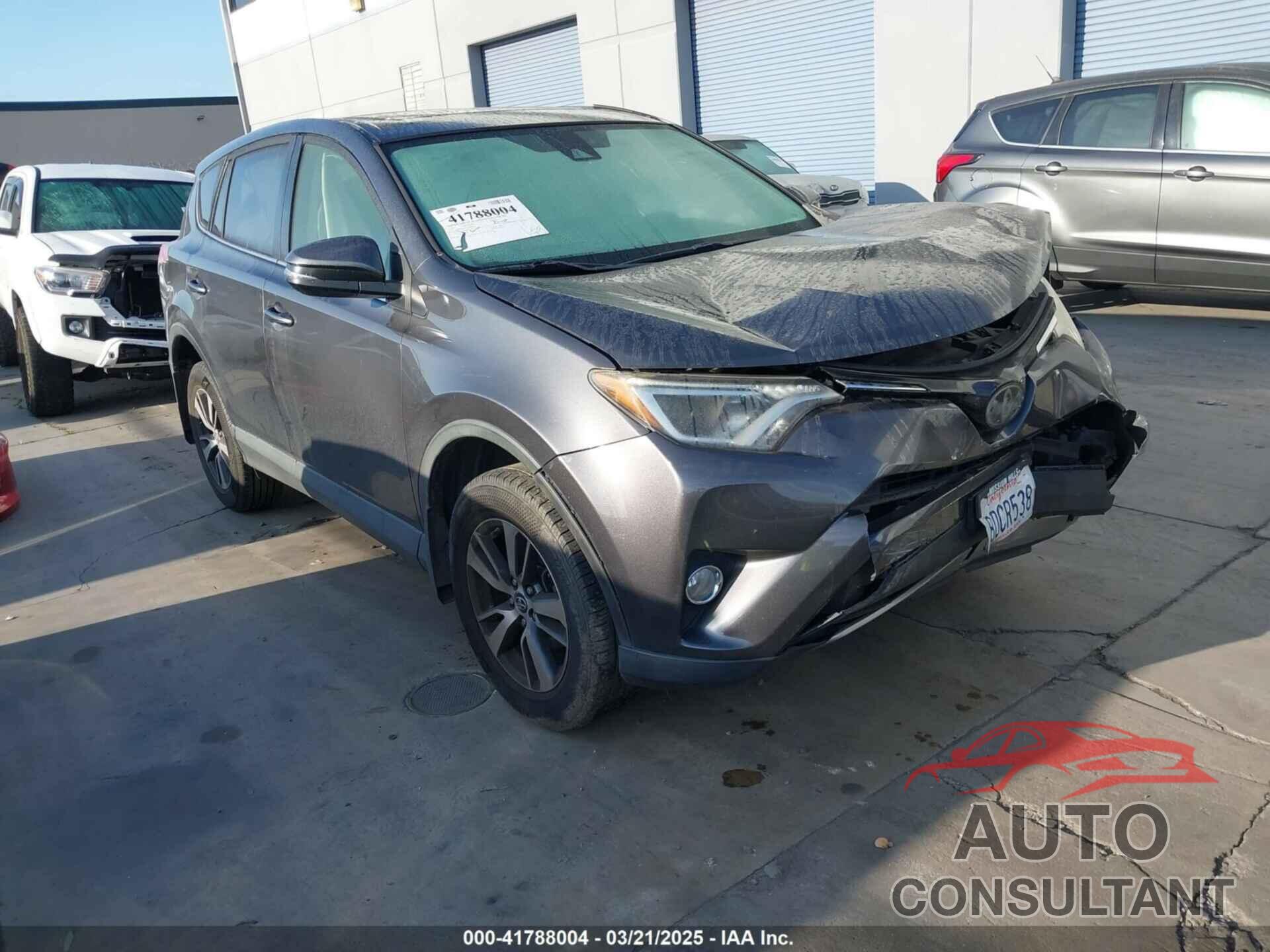 TOYOTA RAV4 2018 - JTMWFREV6JJ175575