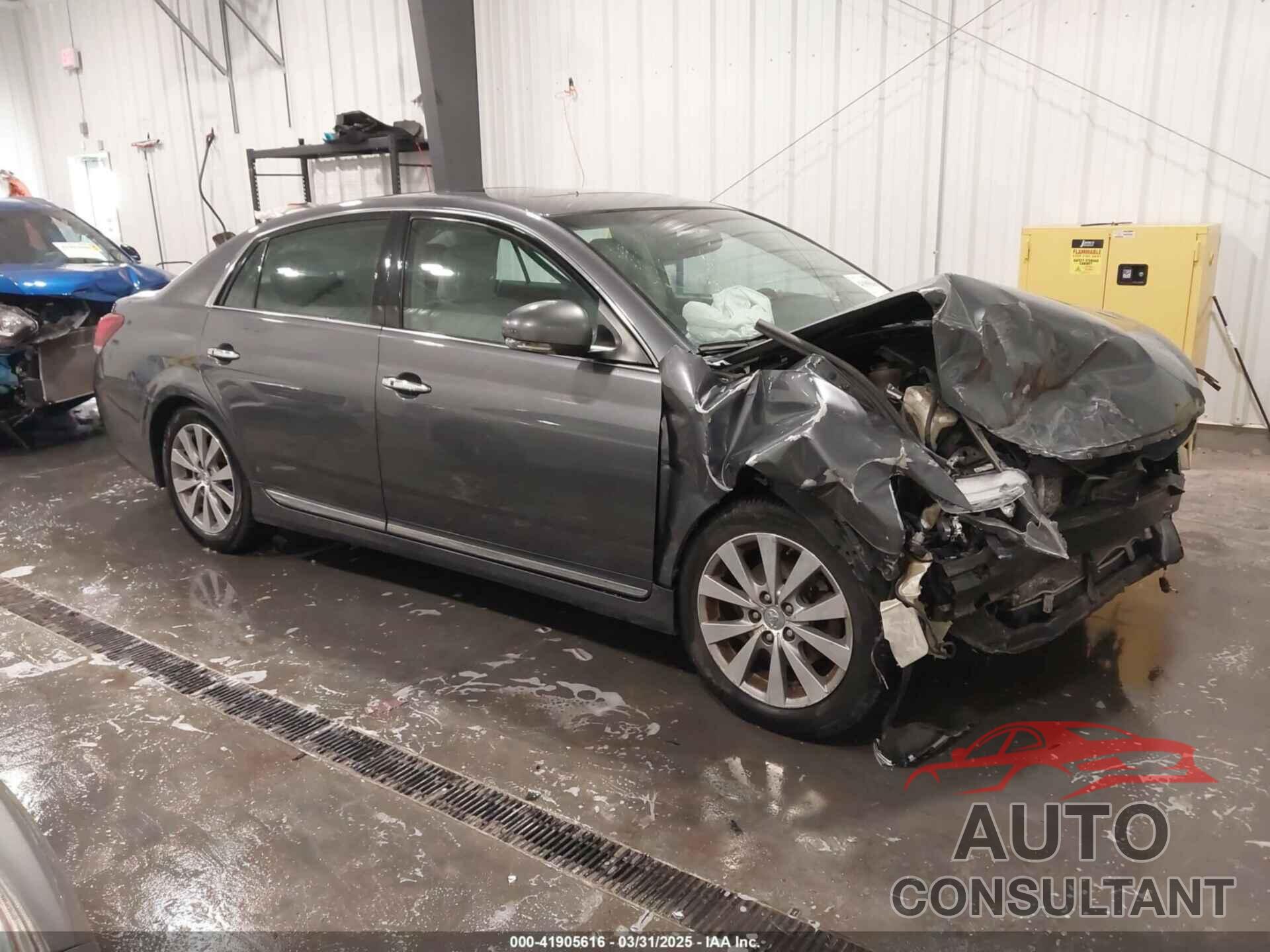 TOYOTA AVALON 2012 - 4T1BK3DB2CU452668