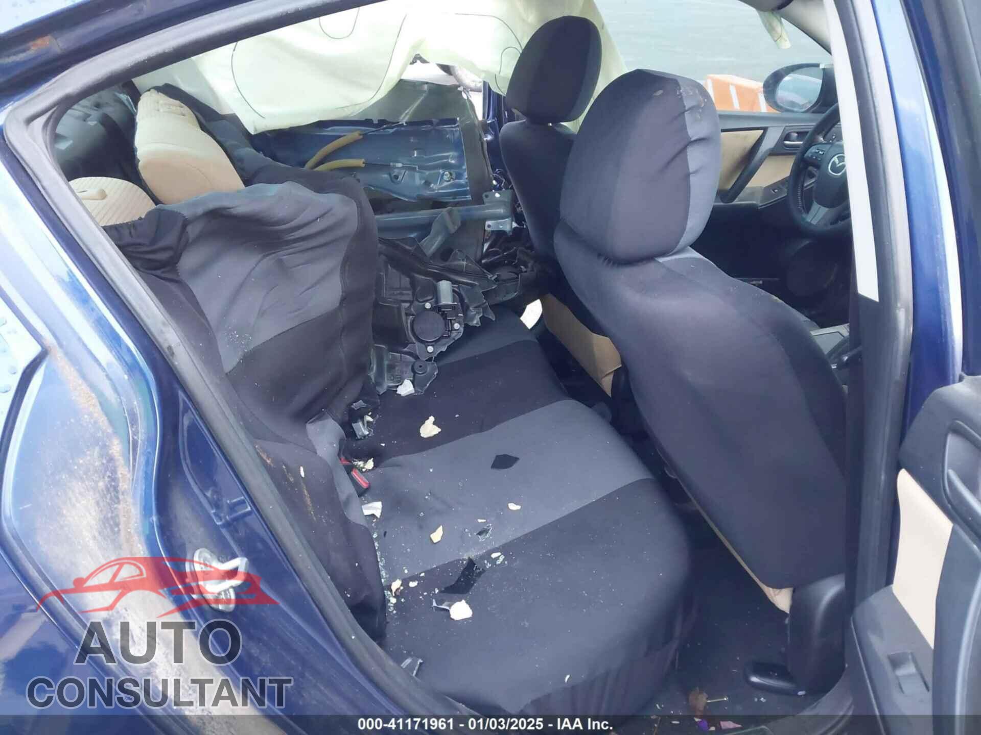 MAZDA MAZDA3 2012 - JM1BL1V78C1574419