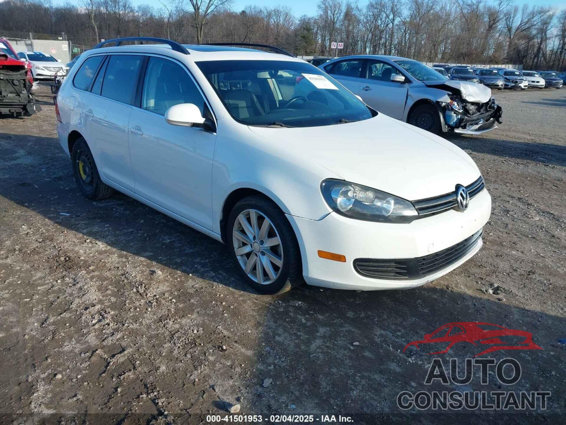 VOLKSWAGEN JETTA SPORTWAGEN 2011 - 3VWPL7AJ3BM698798