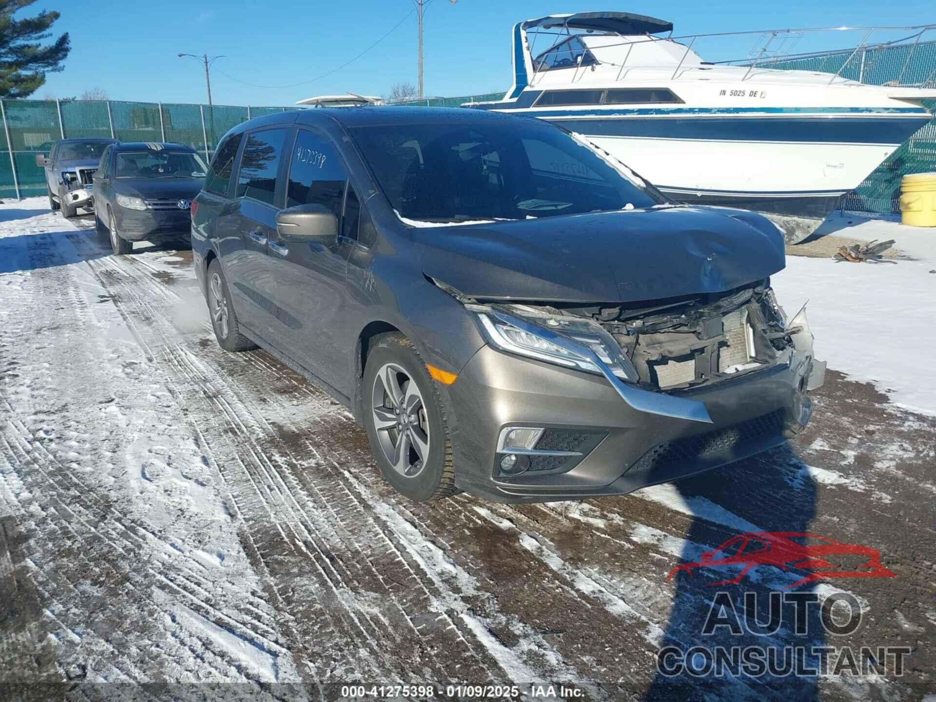 HONDA ODYSSEY 2018 - 5FNRL6H89JB064536