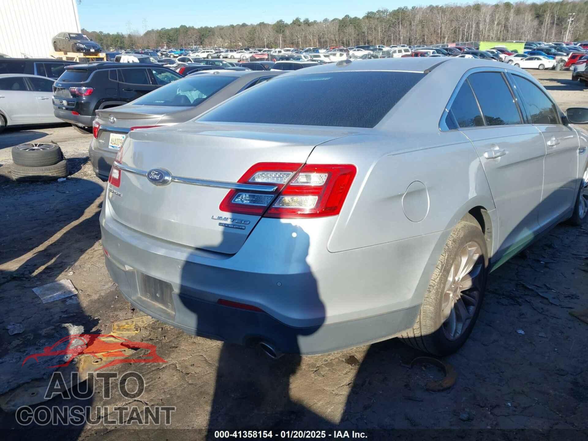 FORD TAURUS 2017 - 1FAHP2F89HG117785
