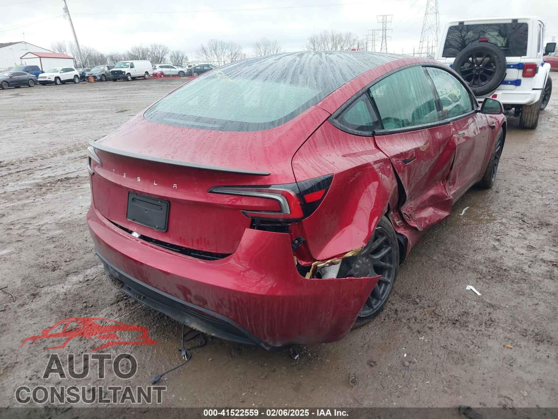 TESLA MODEL 3 2024 - 5YJ3E1EA1RF785522