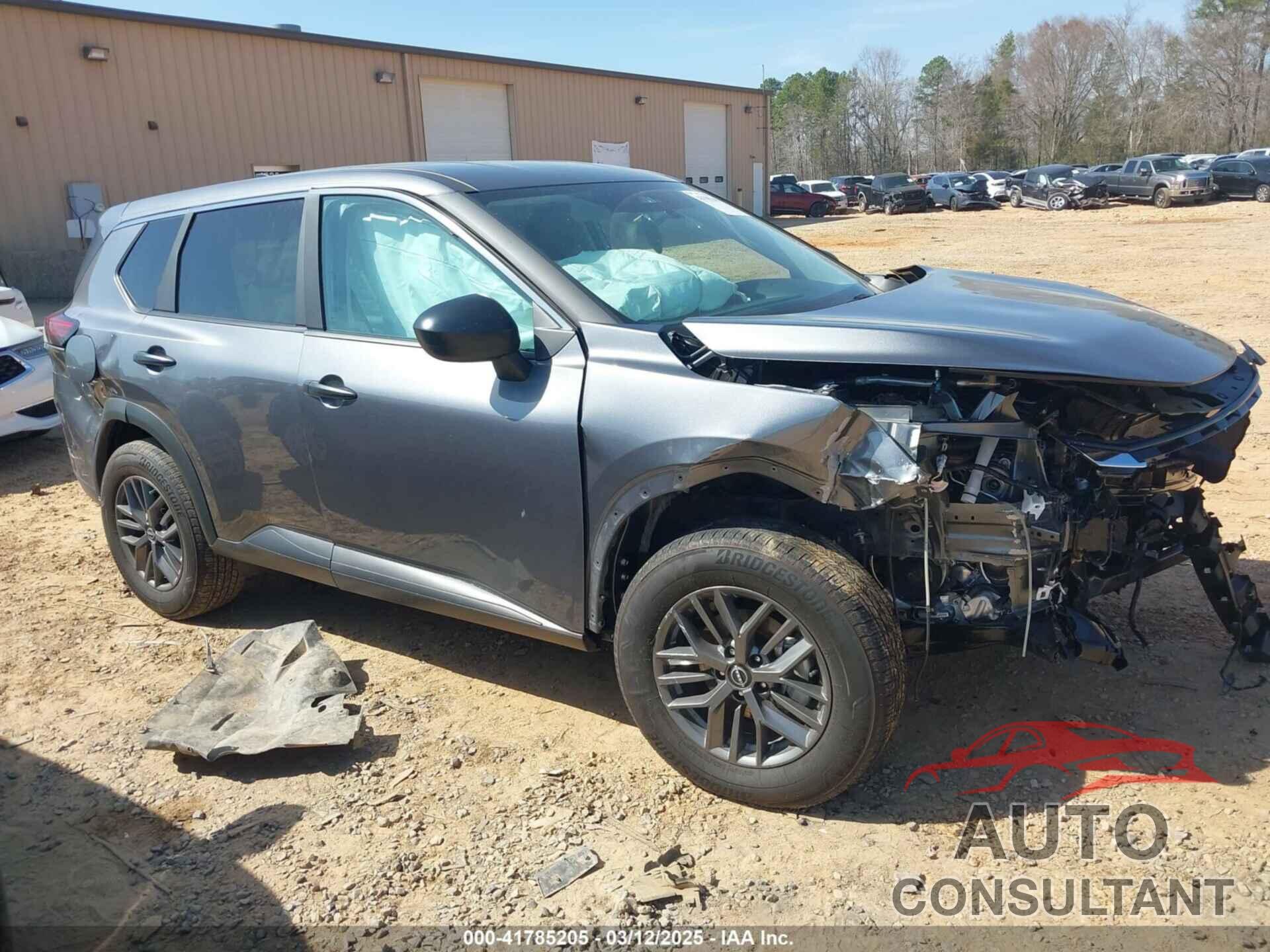 NISSAN ROGUE 2024 - 5N1BT3AAXRC689528