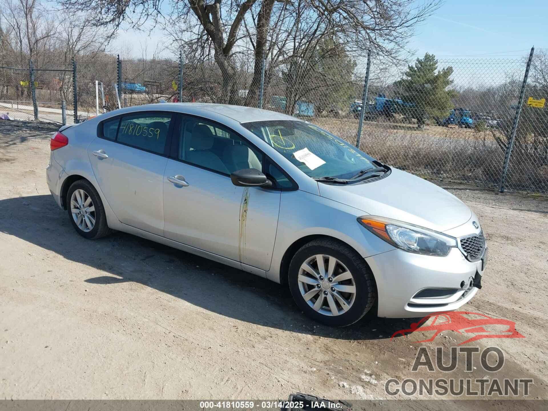 KIA FORTE 2016 - KNAFX4A65G5558193