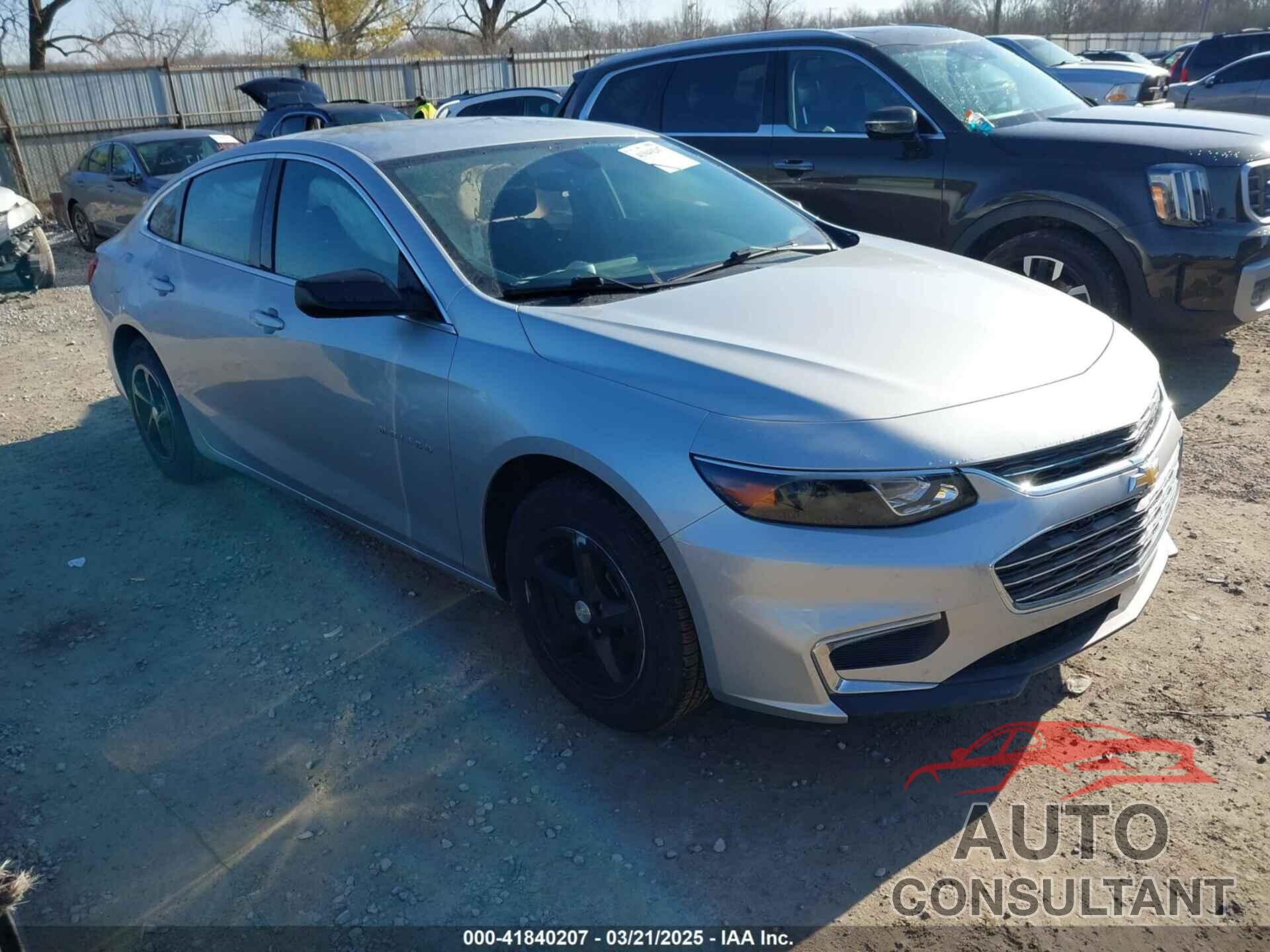 CHEVROLET MALIBU 2017 - 1G1ZC5ST4HF243136
