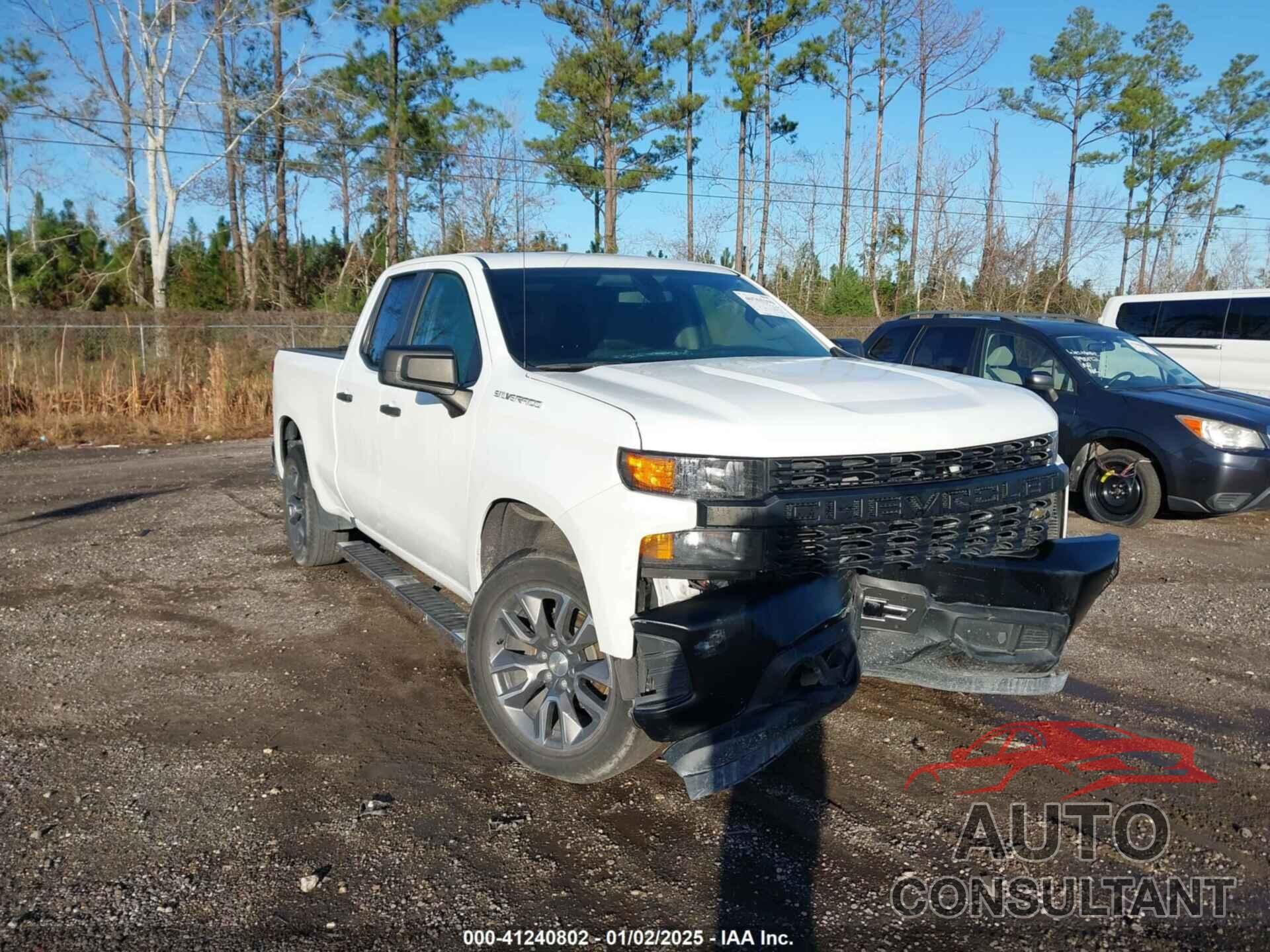 CHEVROLET SILVERADO 1500 2021 - 1GCRWAEH6MZ170939