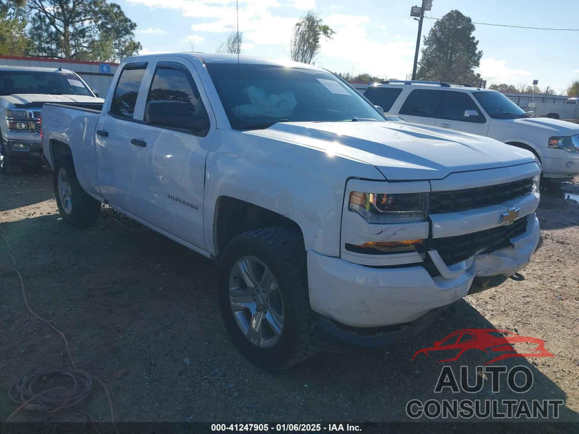 CHEVROLET SILVERADO 1500 2017 - 1GCRCPEC2HZ342289