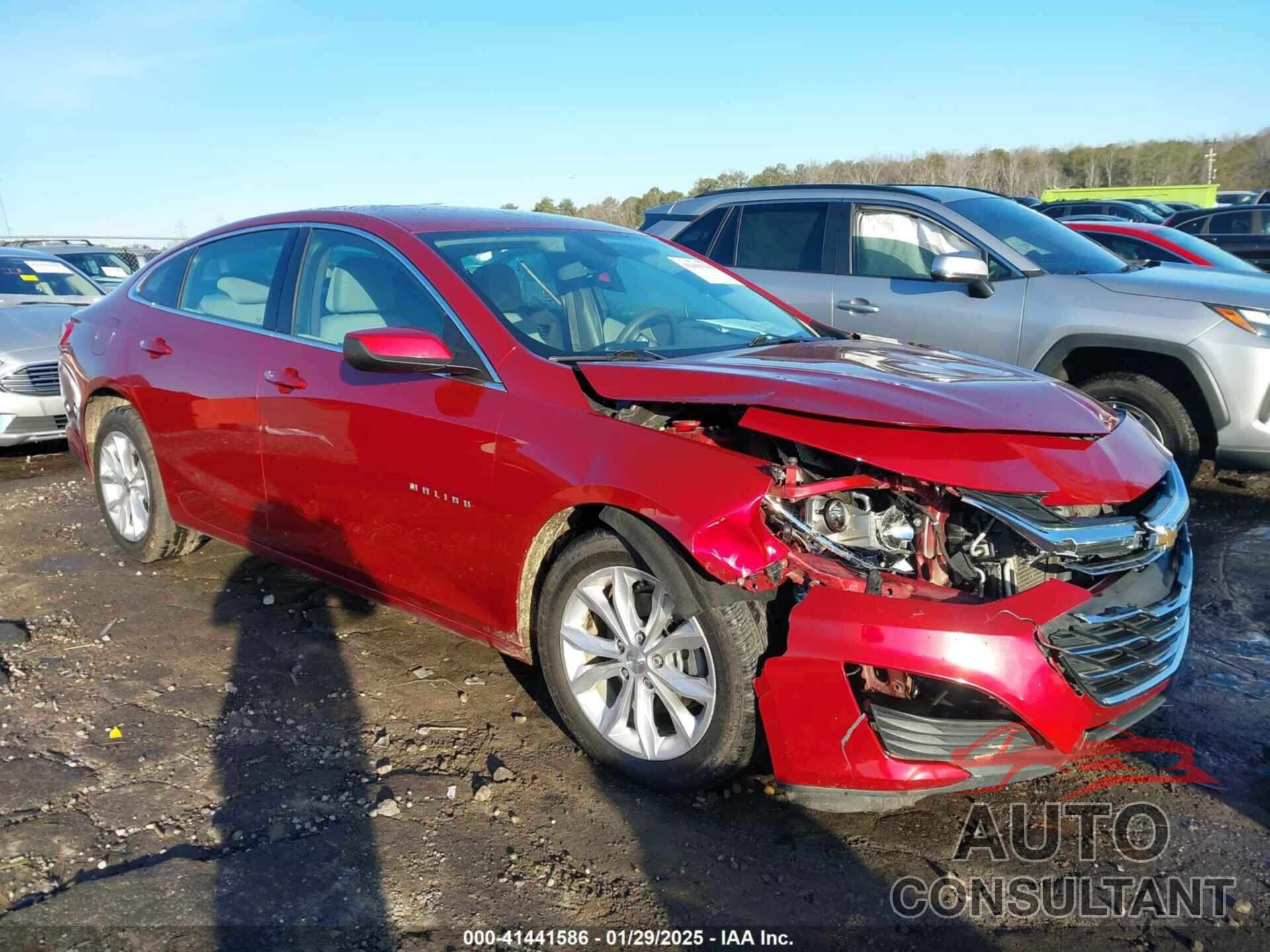 CHEVROLET MALIBU 2019 - 1G1ZD5ST8KF178098