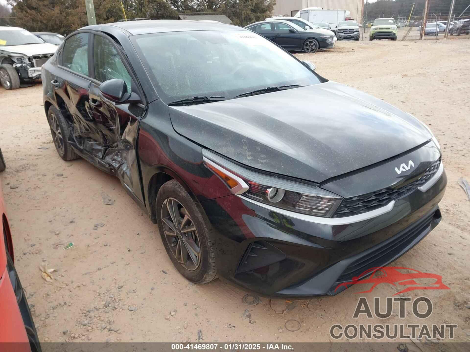 KIA FORTE 2023 - 3KPF24AD8PE623557