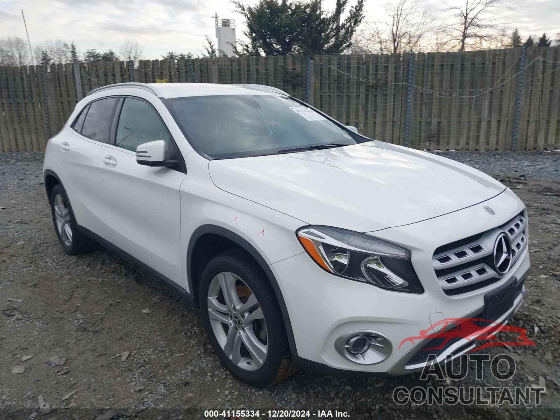 MERCEDES-BENZ GLA 250 2018 - WDCTG4GB2JU000044