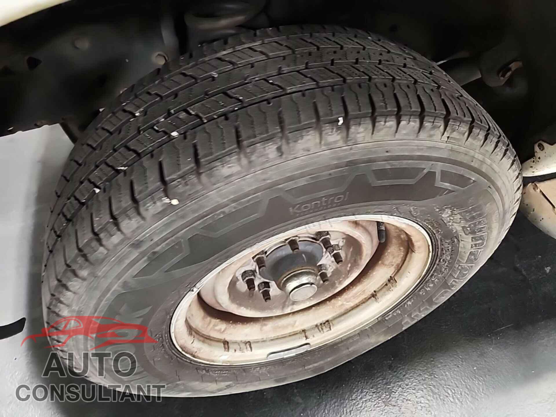 FORD ECONOLINE 2013 - 1FTNE2EW4DDA45747
