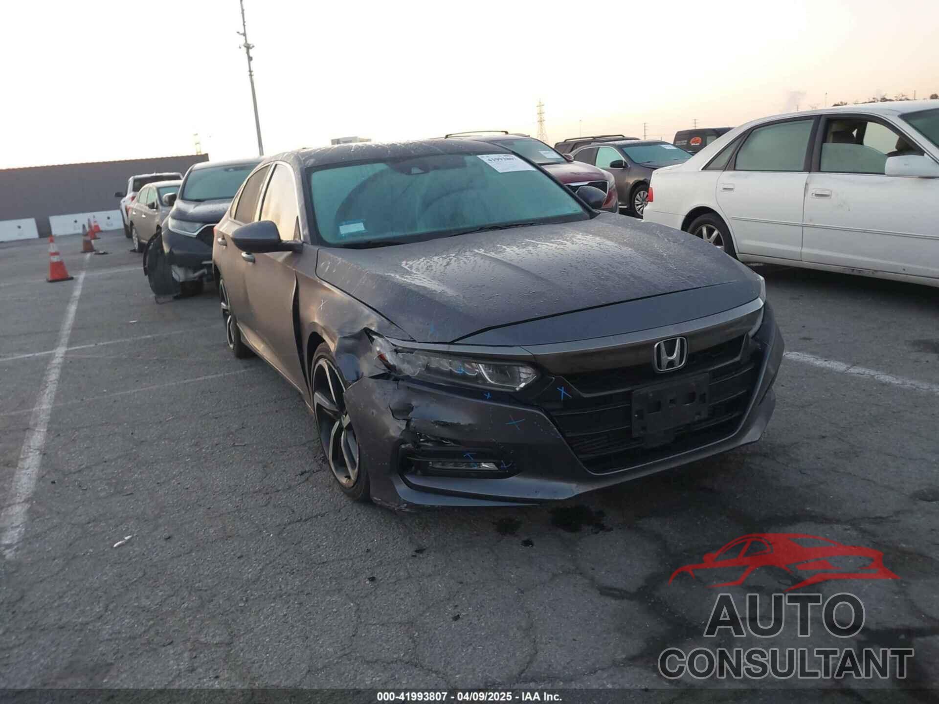 HONDA ACCORD 2018 - 1HGCV1F34JA197659