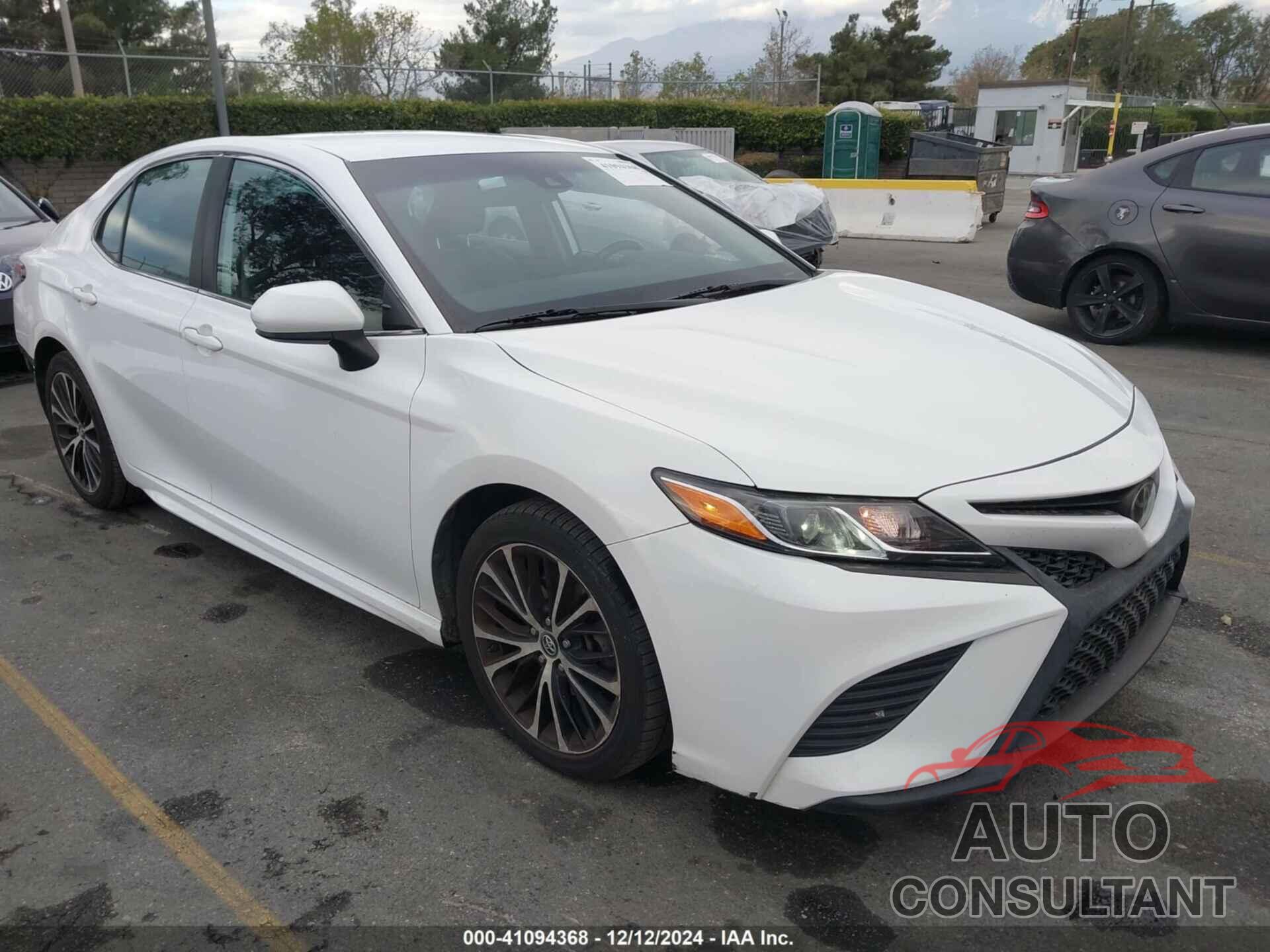 TOYOTA CAMRY 2019 - 4T1B11HK3KU218541