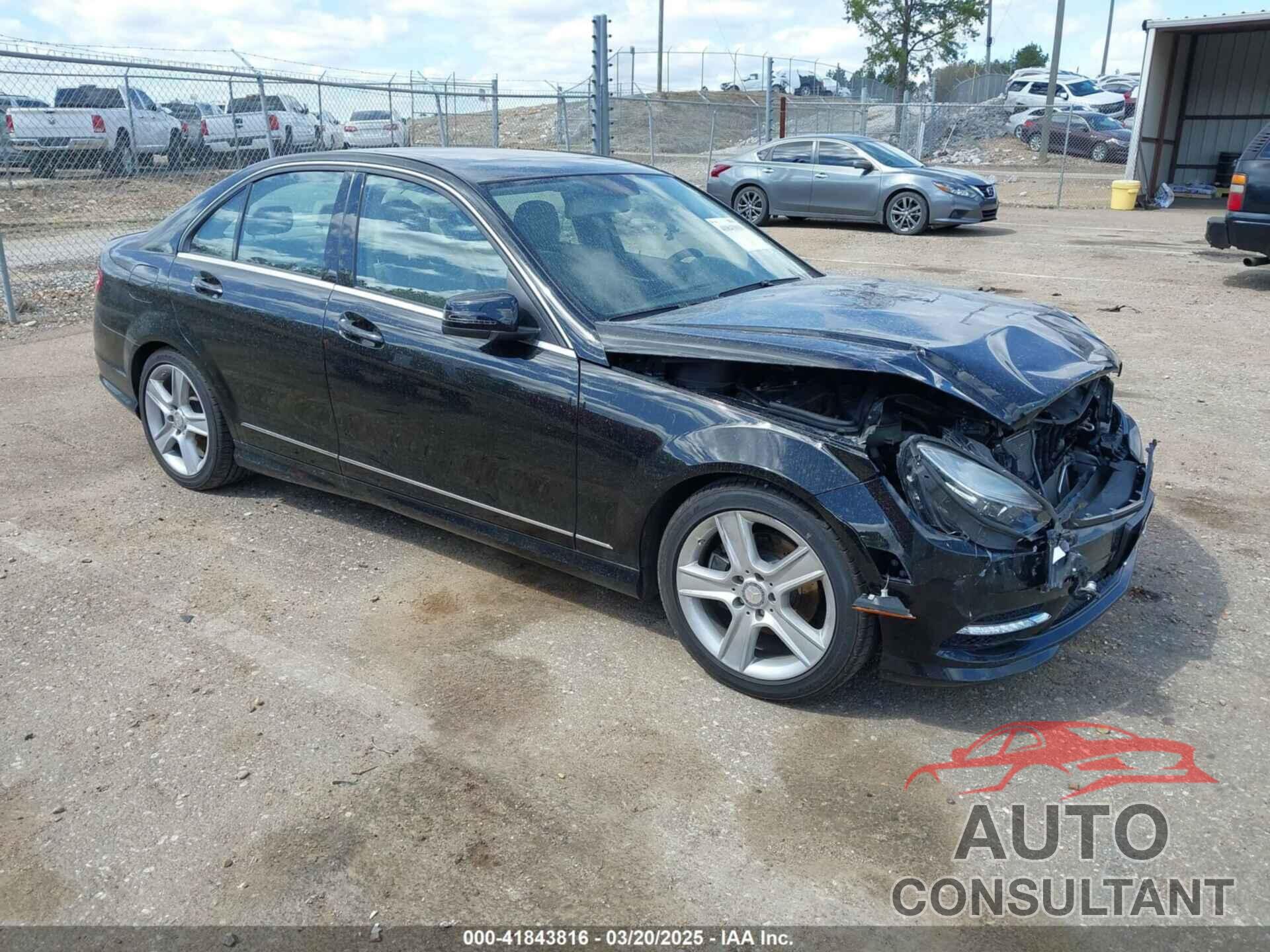 MERCEDES-BENZ C 300 2011 - WDDGF5EB4BR171066