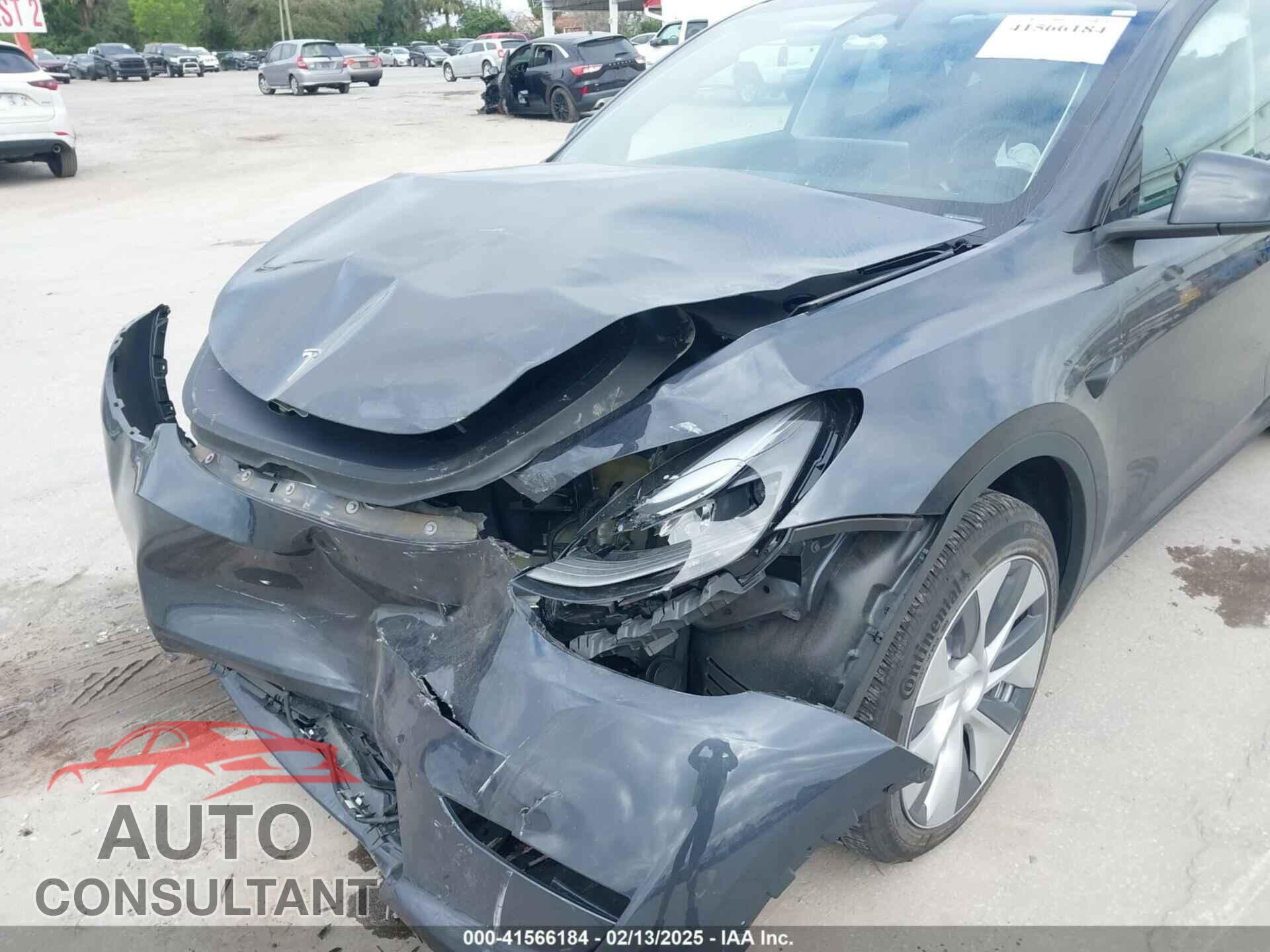 TESLA MODEL Y 2024 - 7SAYGDED3RF002246