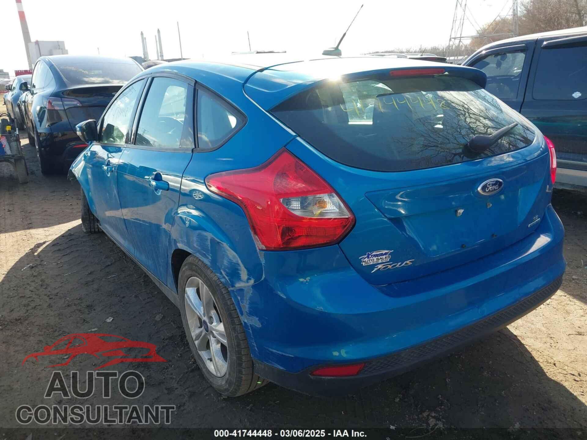 FORD FOCUS 2014 - 1FADP3K23EL180163