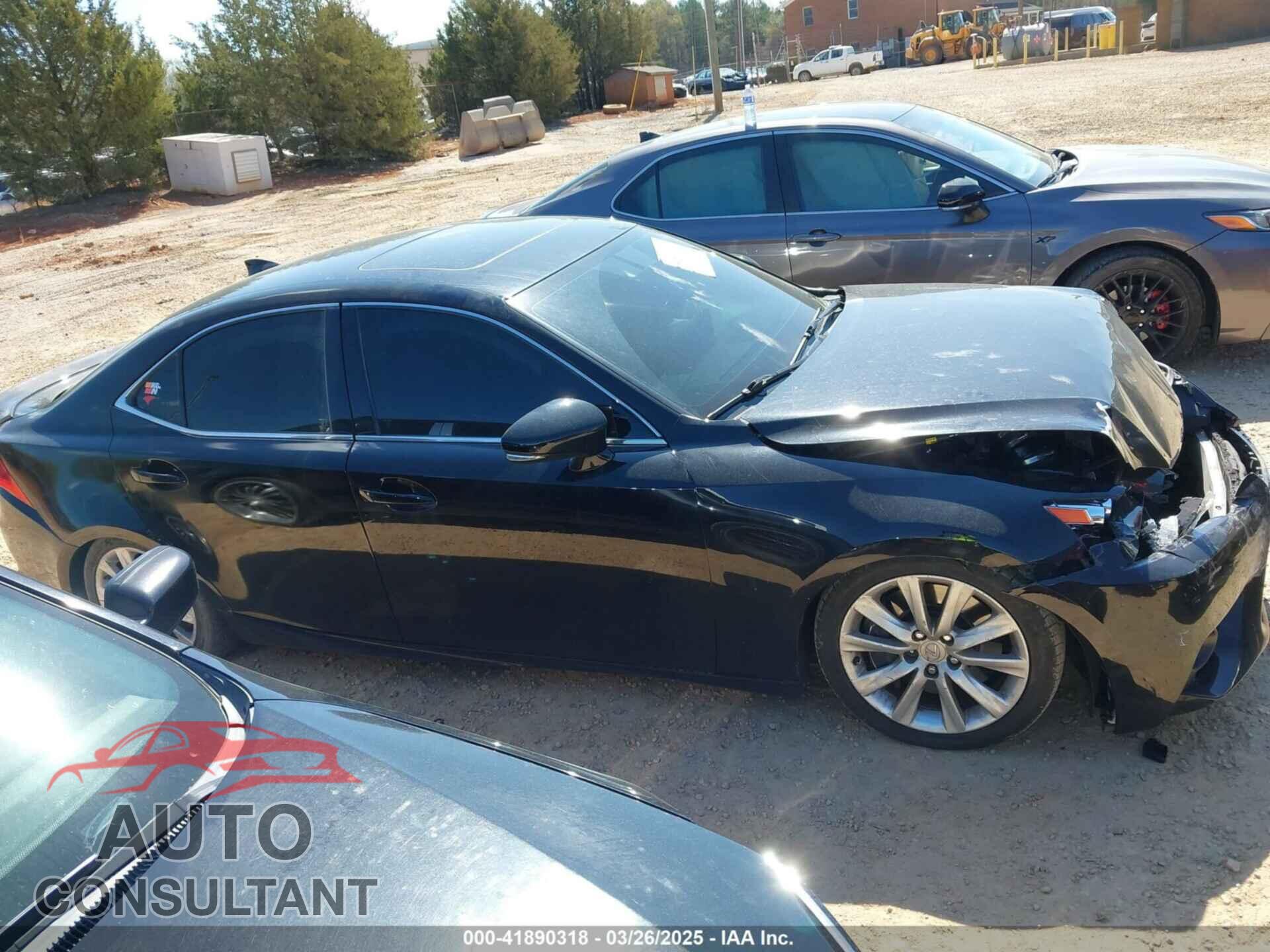 LEXUS IS 2016 - JTHCM1D23G5010925