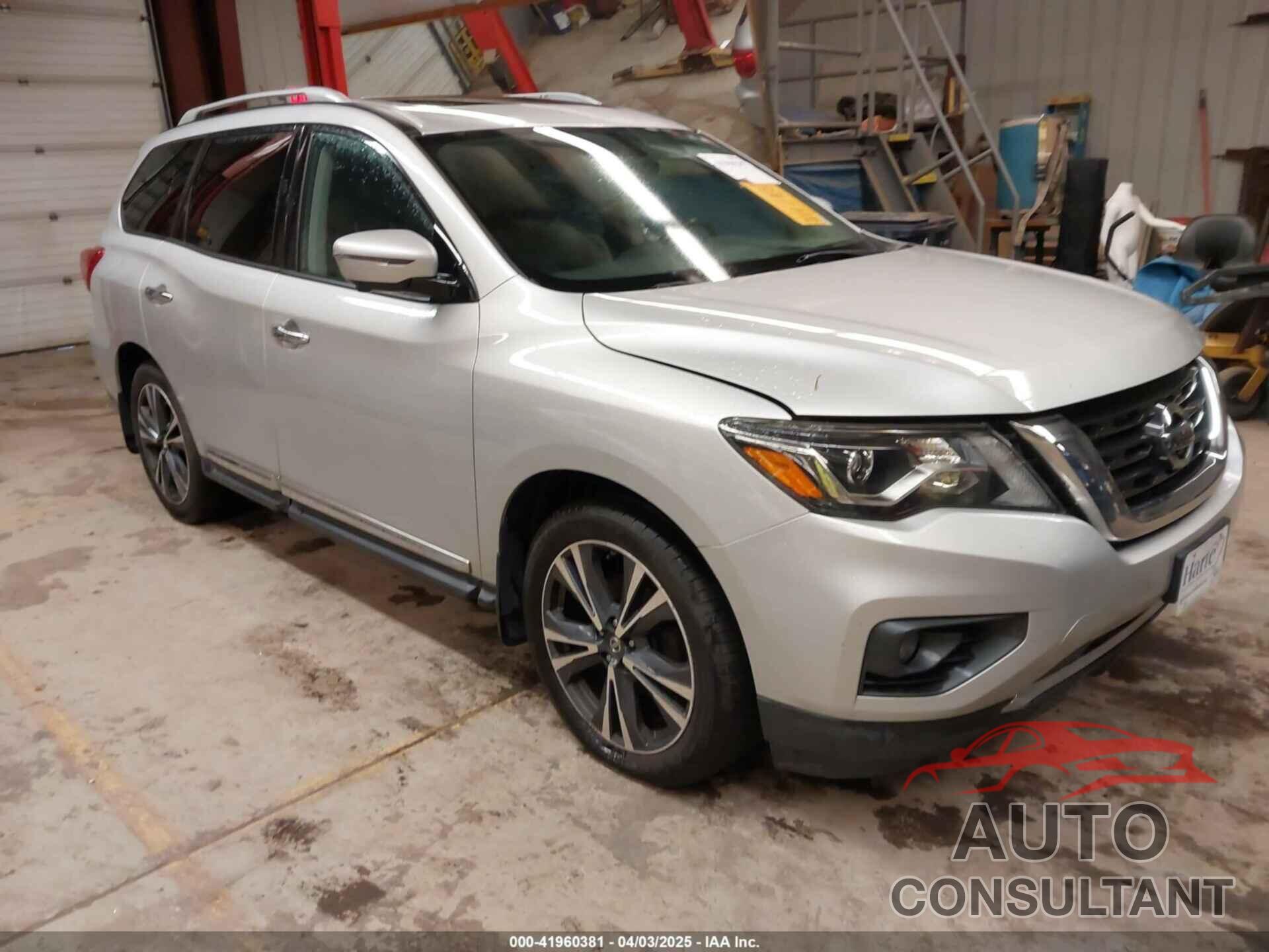 NISSAN PATHFINDER 2017 - 5N1DR2MM9HC626121