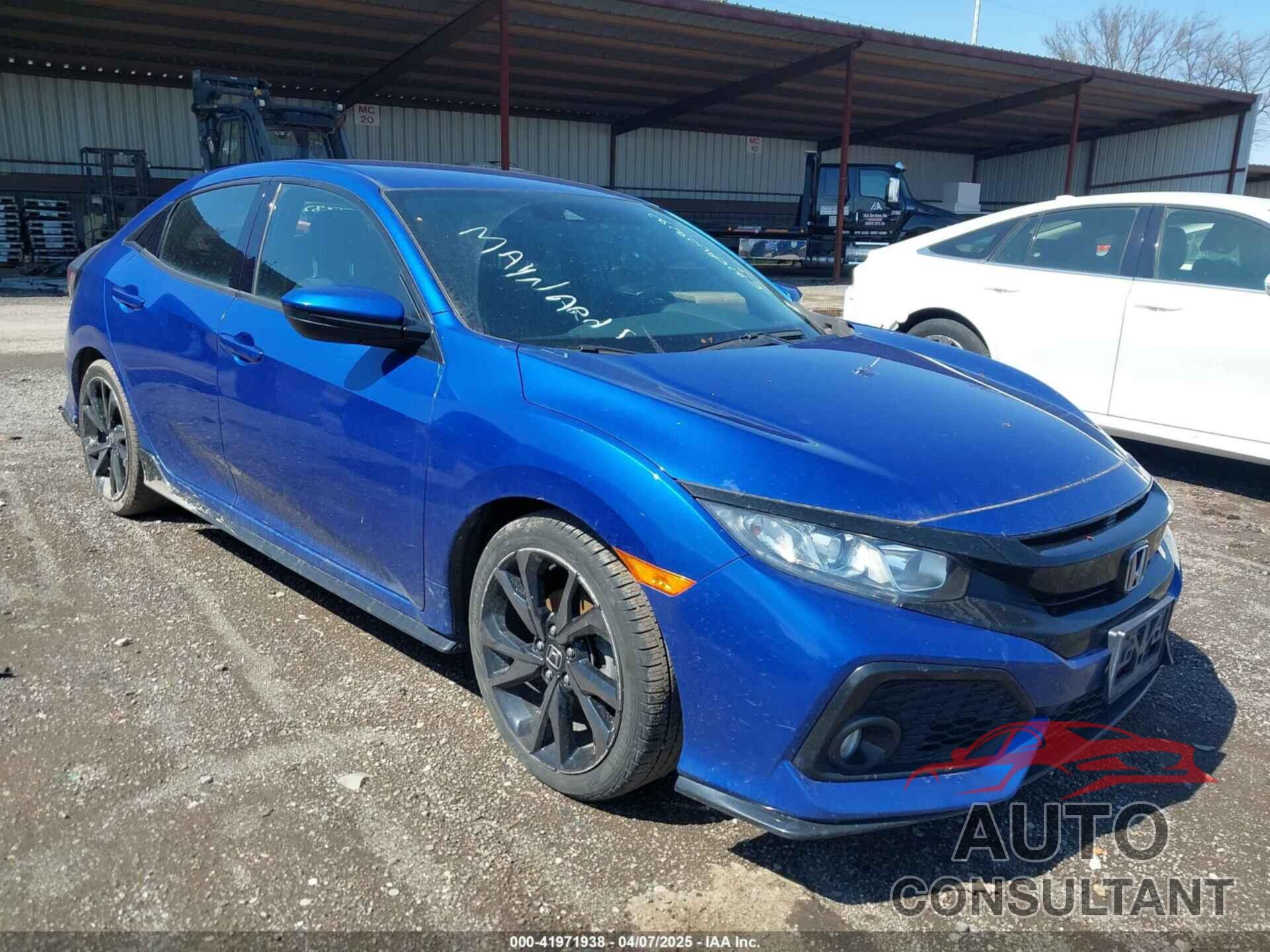 HONDA CIVIC 2019 - SHHFK7H49KU223824