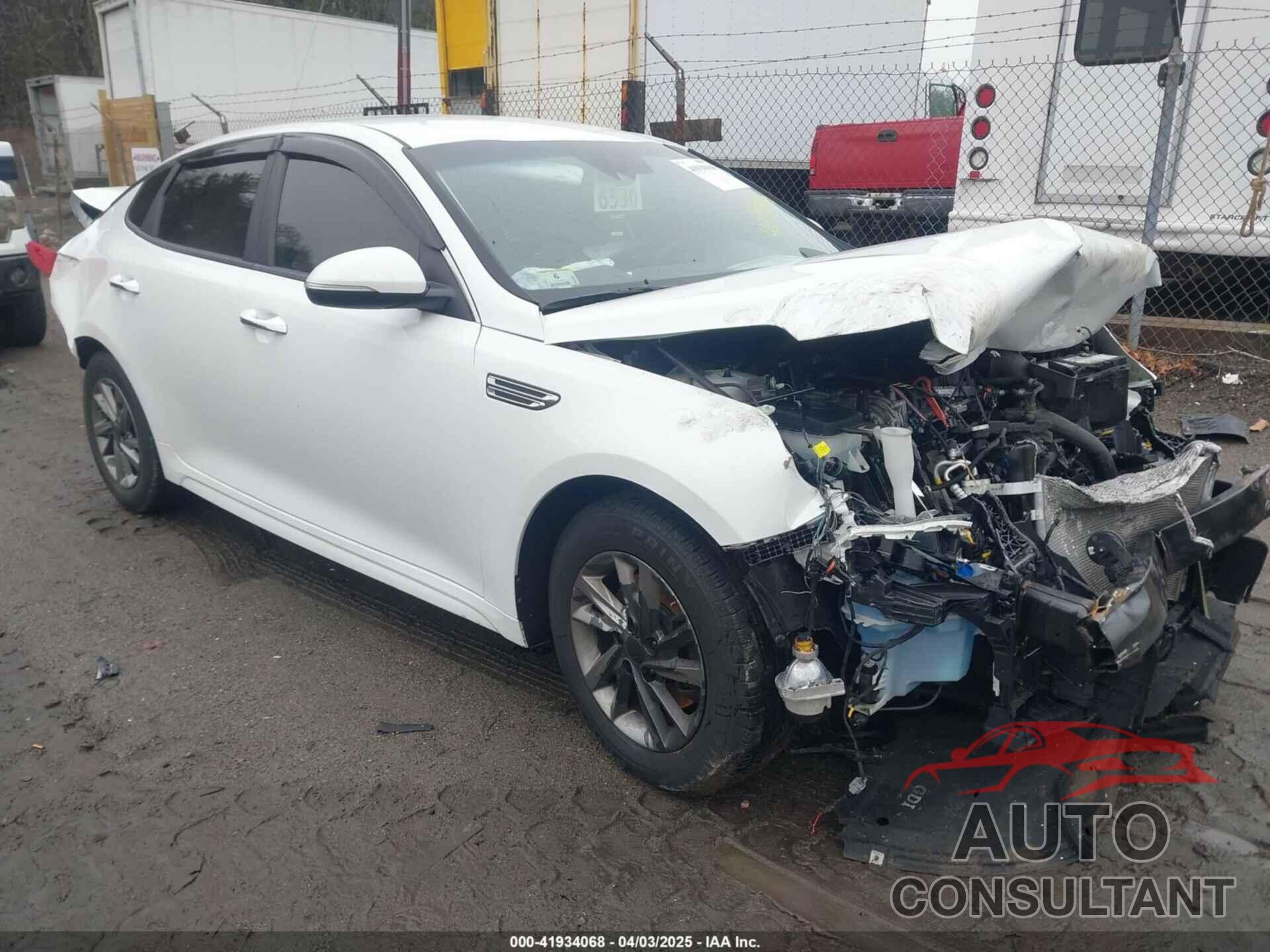 KIA OPTIMA 2020 - 5XXGT4L37LG386597