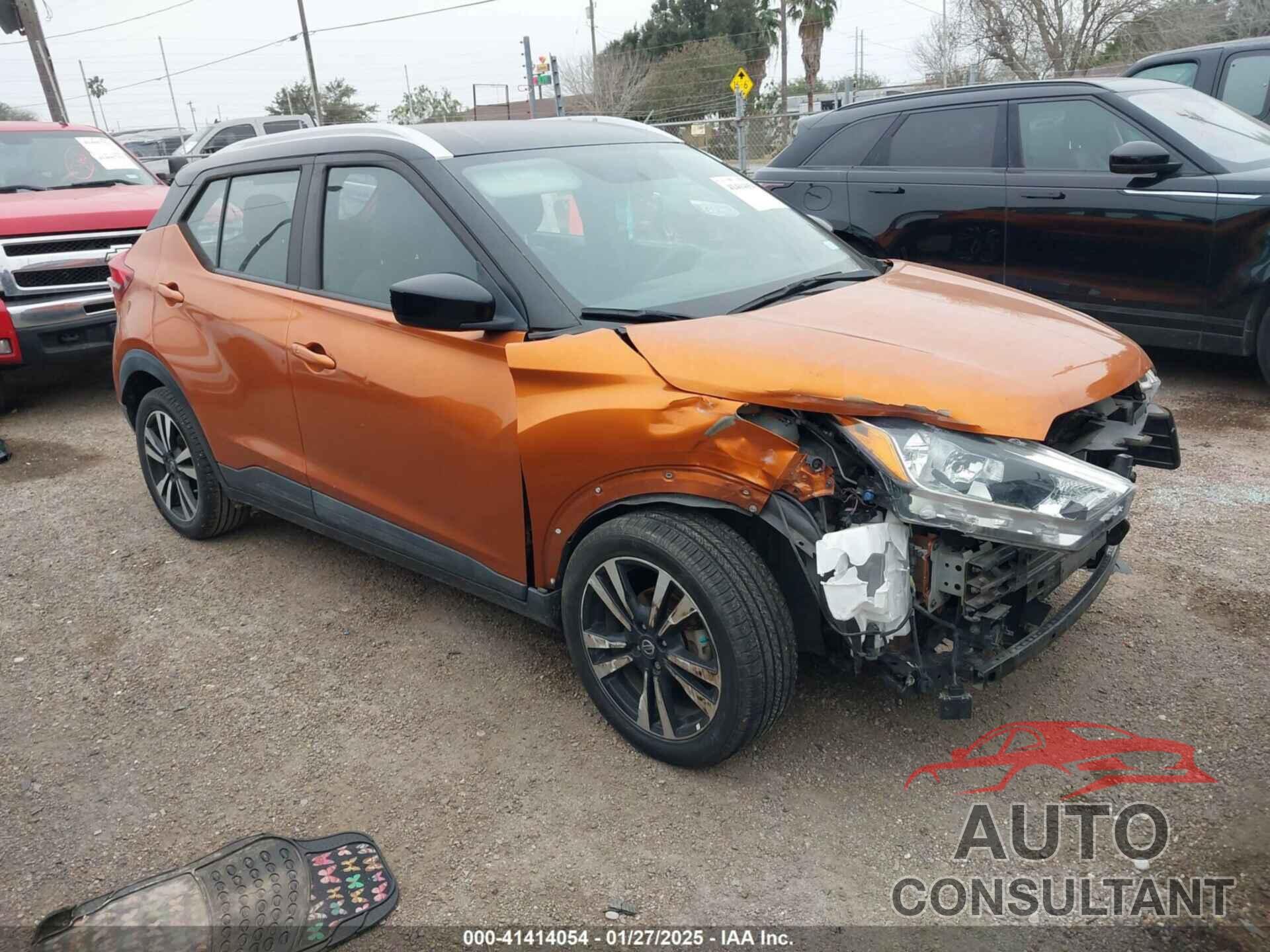 NISSAN KICKS 2019 - 3N1CP5CU7KL556416