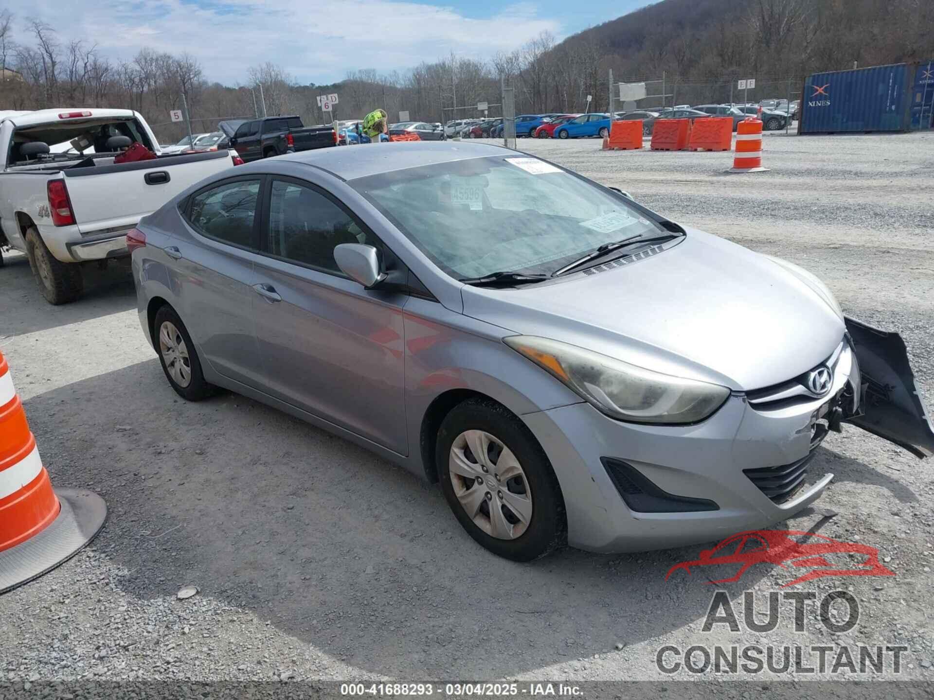 HYUNDAI ELANTRA 2016 - 5NPDH4AE4GH776883