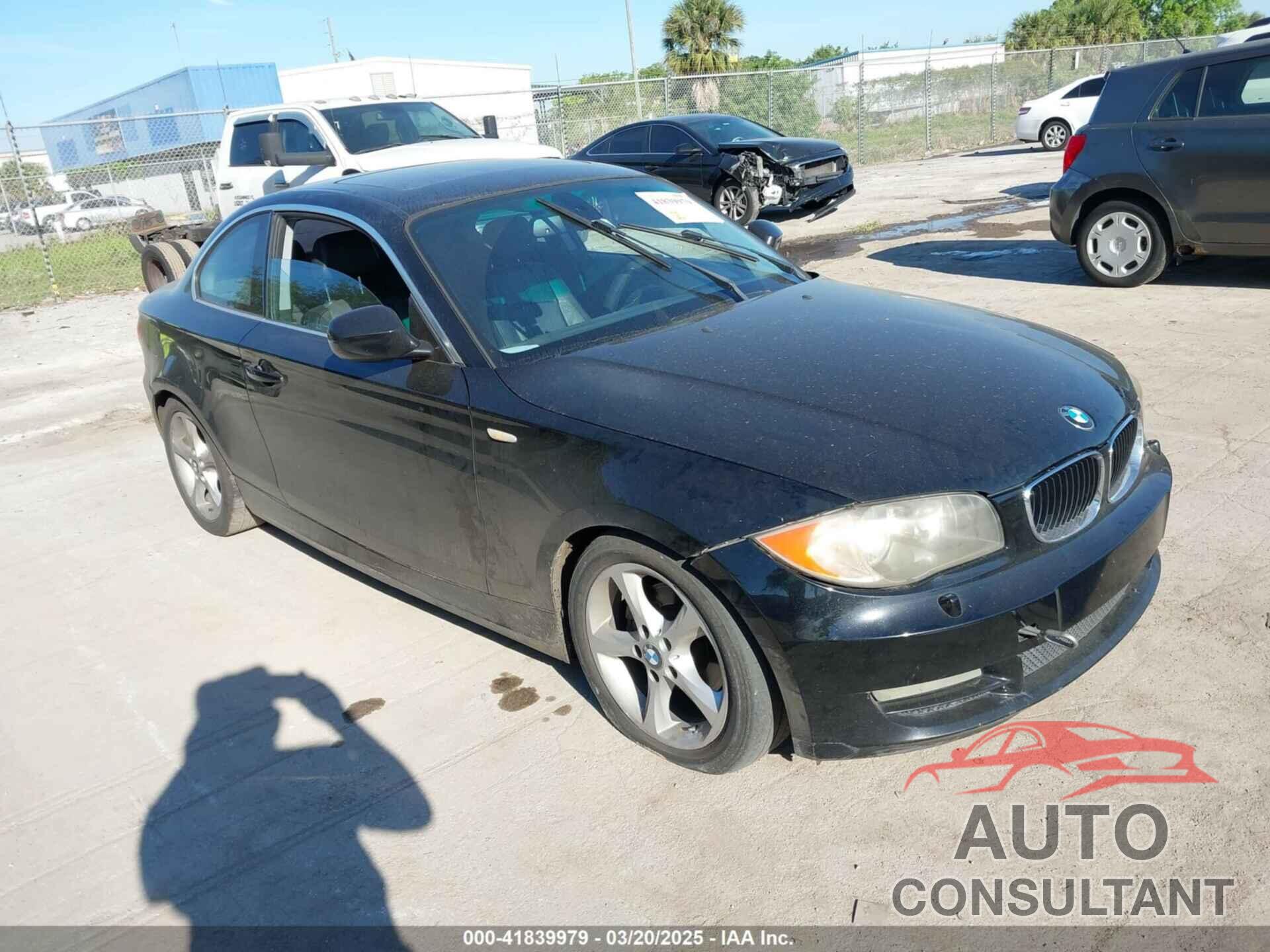 BMW 128I 2011 - WBAUP7C53BVK79038