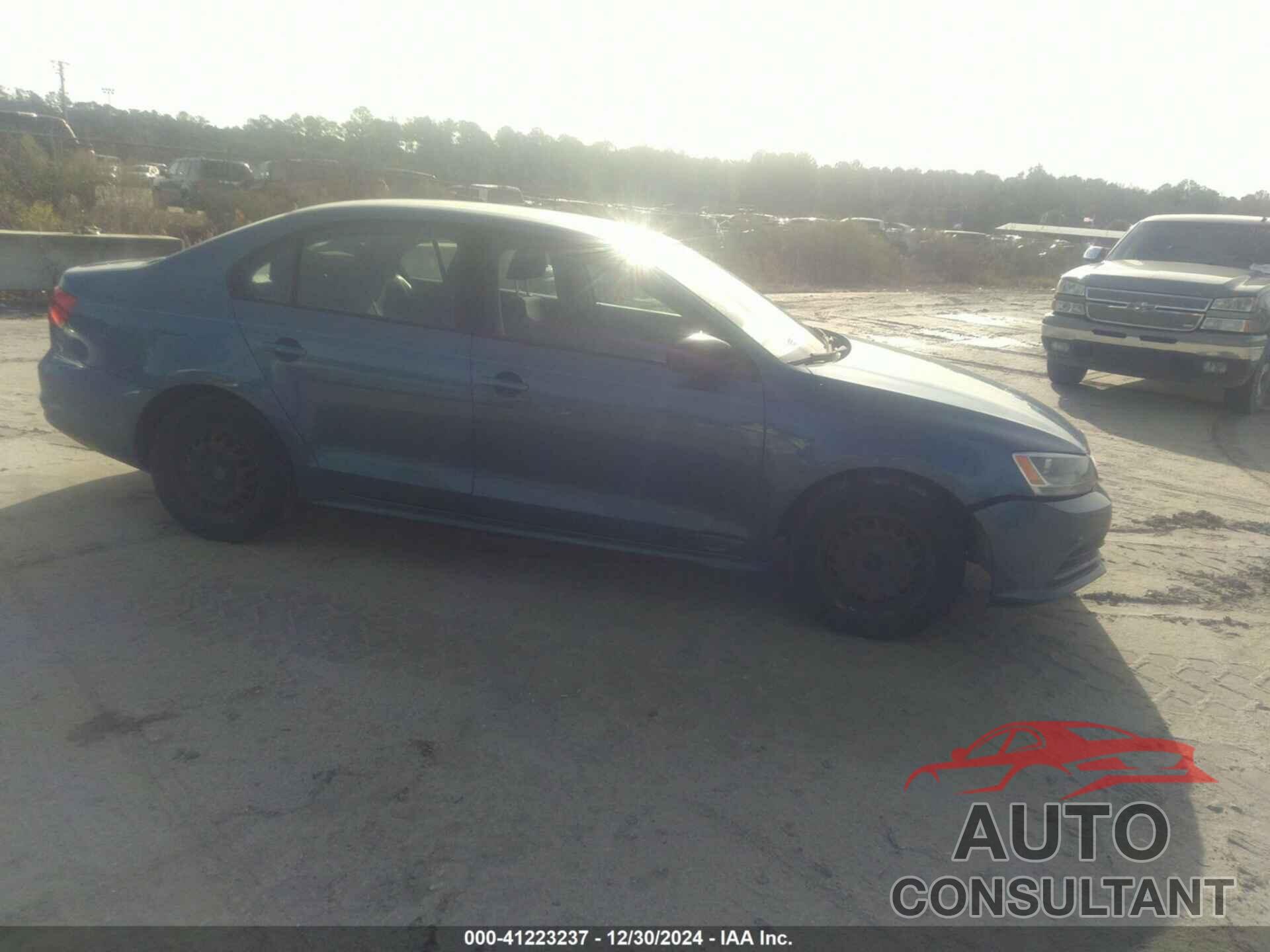VOLKSWAGEN JETTA 2015 - 3VW2K7AJ1FM400638