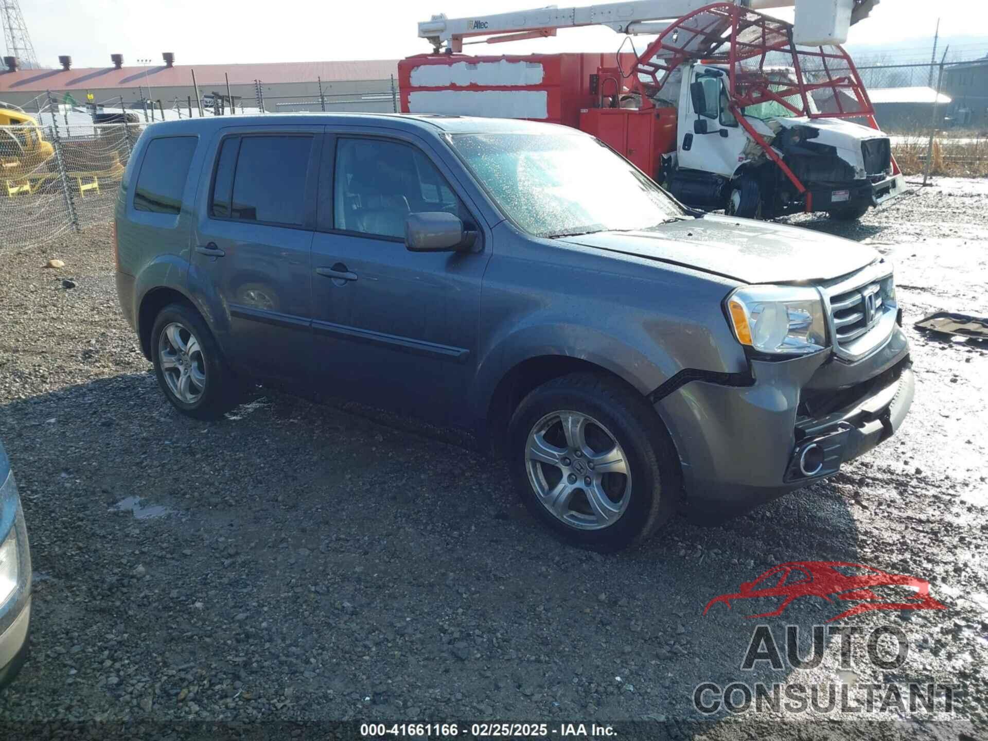HONDA PILOT 2013 - 5FNYF4H67DB035594